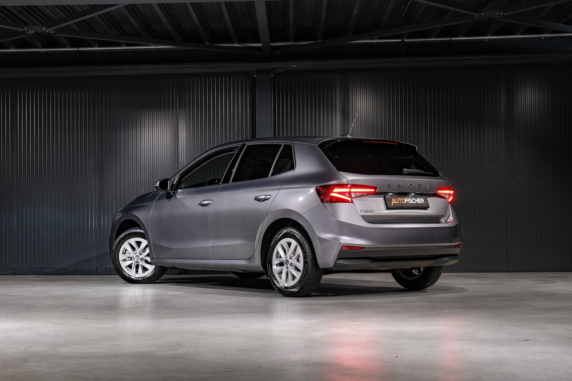 SKODA Fabia 1.0 TSI Selection DSG-image-1