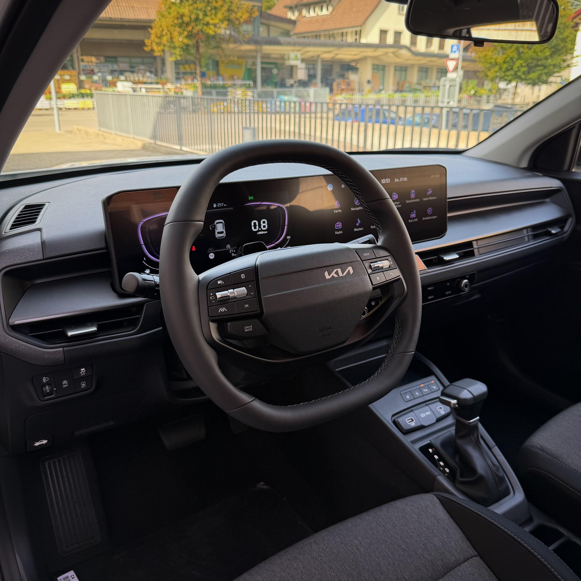 KIA Stonic 1.0 T-GDi-image-3