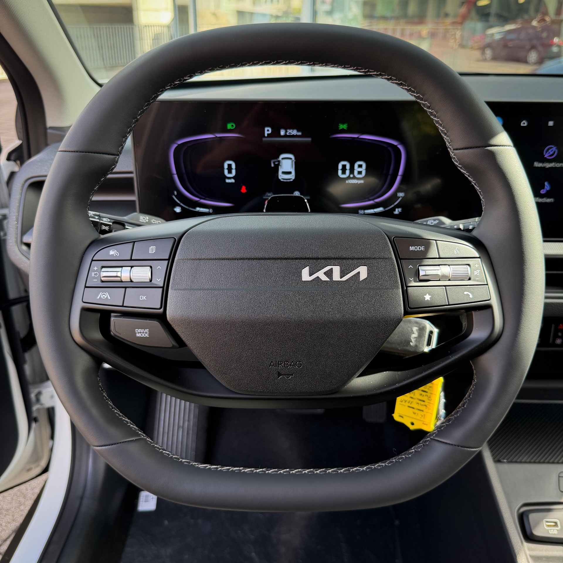 KIA Stonic 1.0 T-GDi-image-4