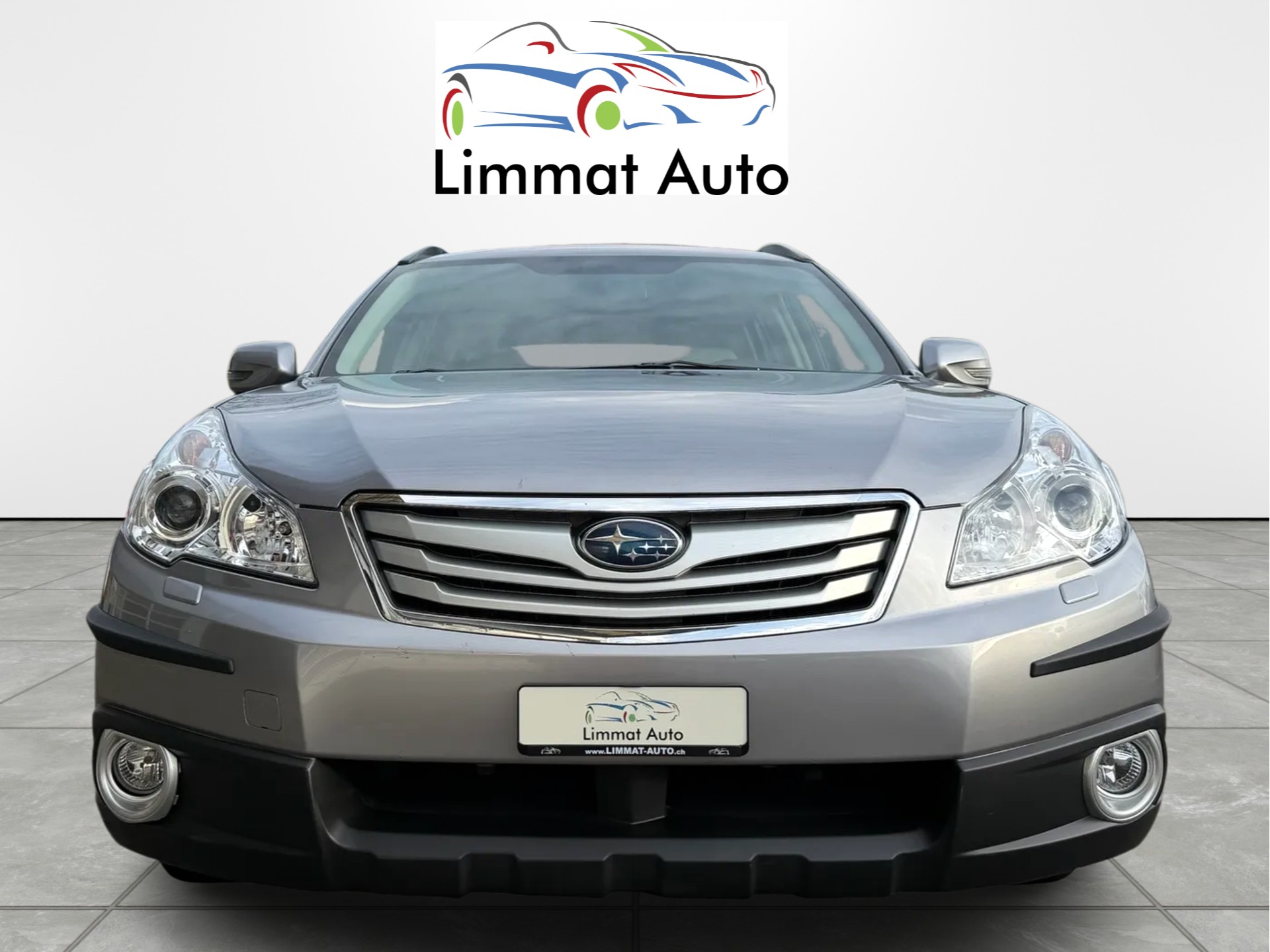 SUBARU Outback 3.6R Executive AWD Automatic-image-1