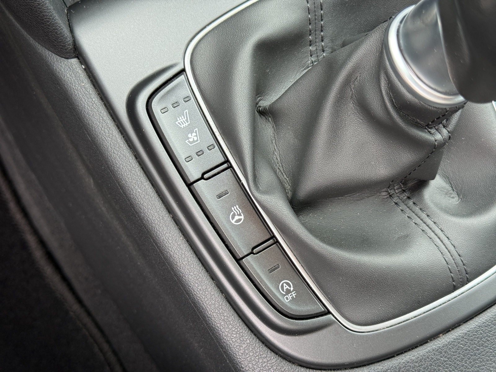 HYUNDAI Kona 1.0 T-GDi Launch Plus 2WD-image-26