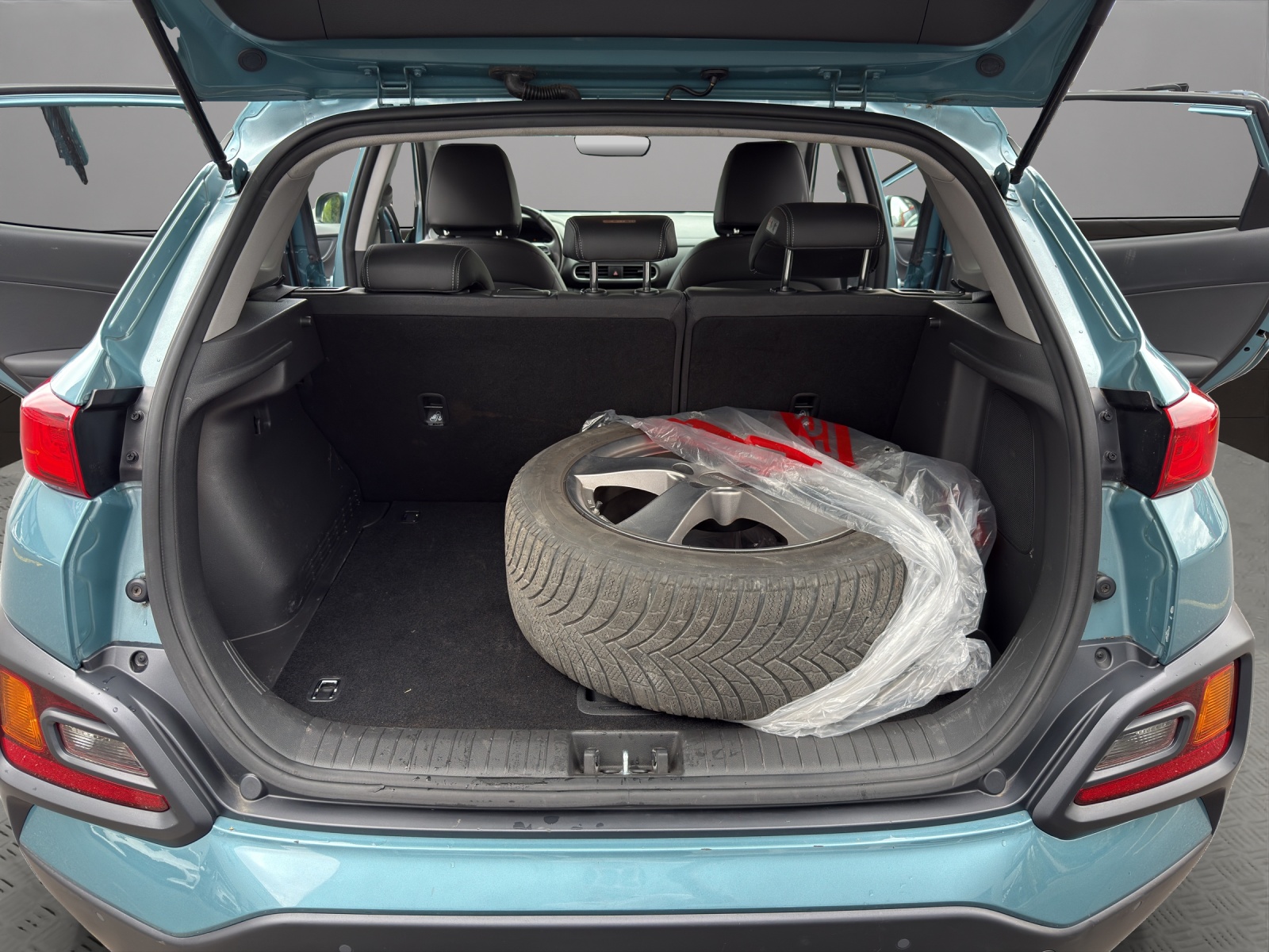 HYUNDAI Kona 1.0 T-GDi Launch Plus 2WD-image-19