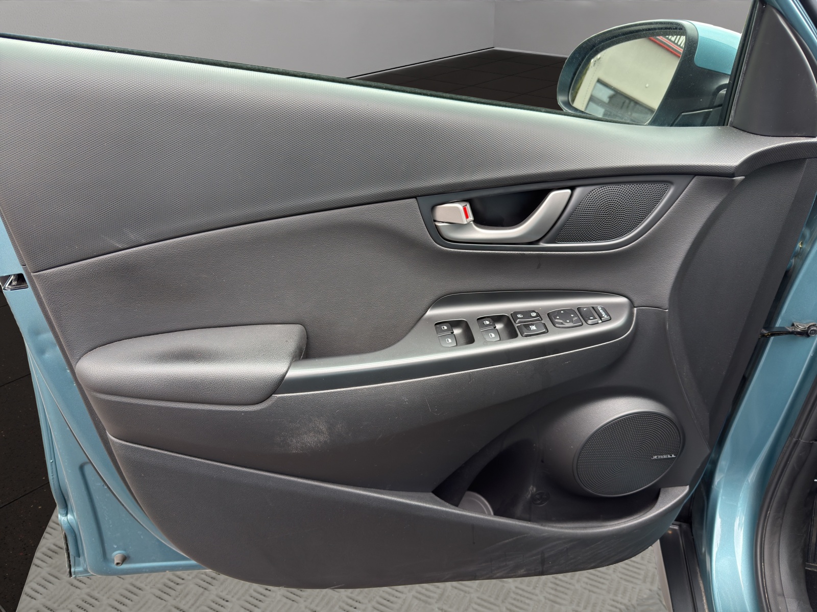 HYUNDAI Kona 1.0 T-GDi Launch Plus 2WD-image-11
