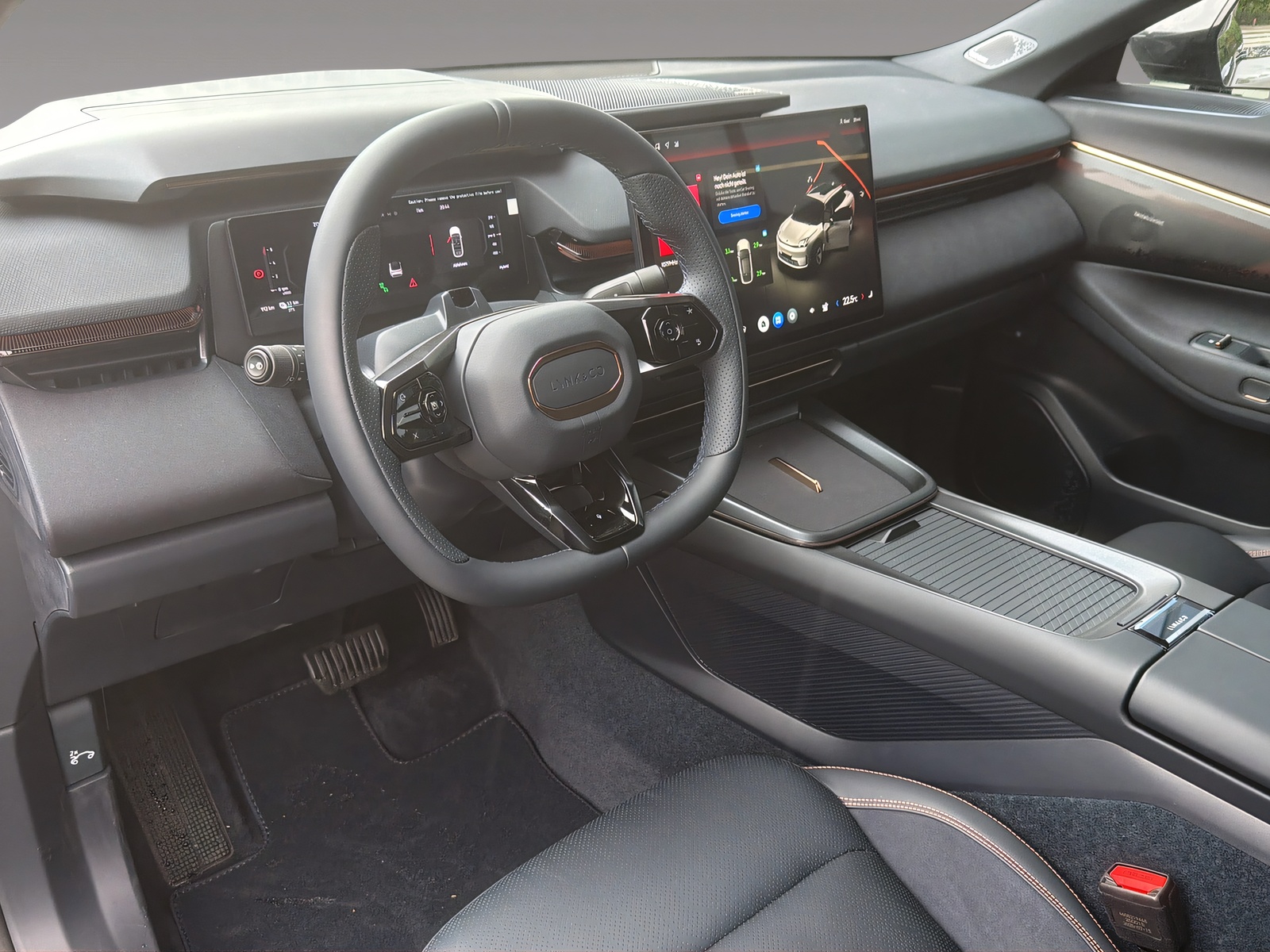LYNK & CO 08 1.5 PHEV More-image-7