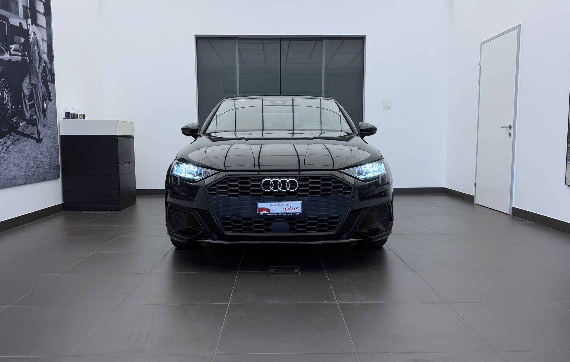AUDI A3 Sportback 35 TFSI Attraction S-tronic-image-1