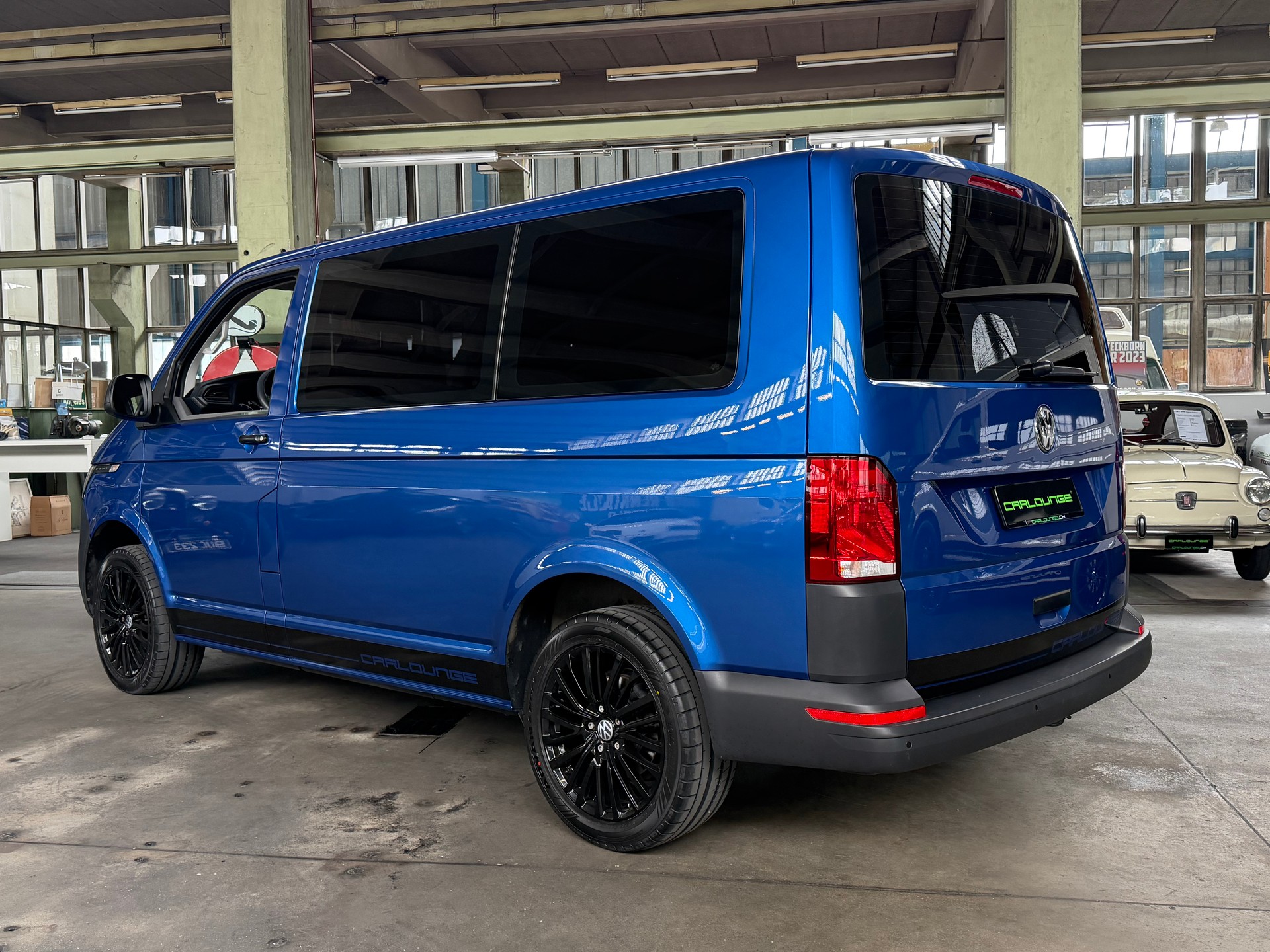 VW T6.1 2.0 TDI DSG Automat / 8-Plätzer / Tempomat-image-12