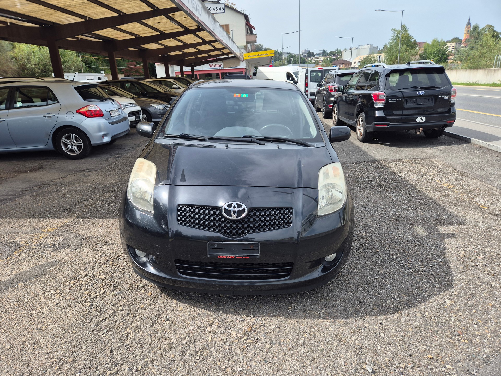 TOYOTA Yaris 1.3 Linea Sol-image-0