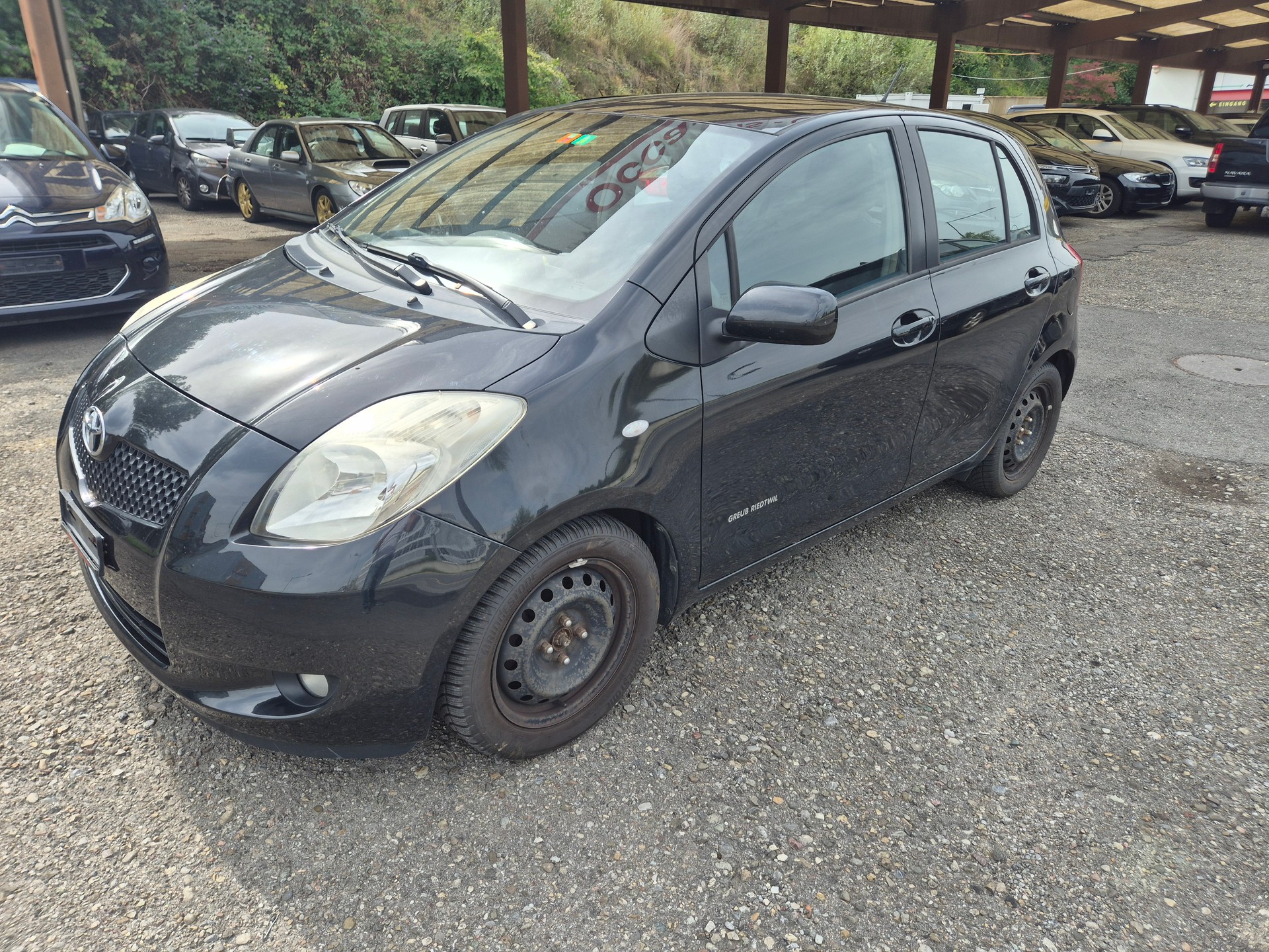 TOYOTA Yaris 1.3 Linea Sol-image-1