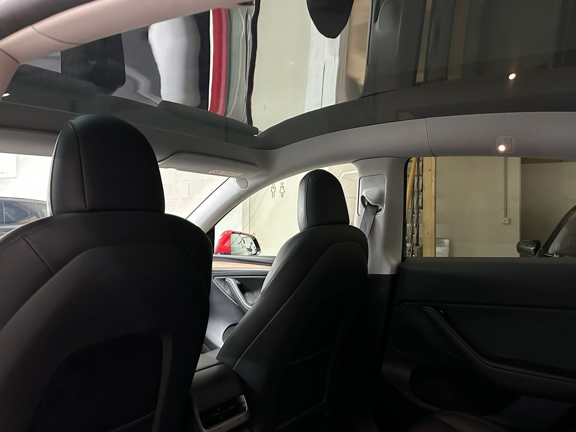 TESLA Model Y Long Range-image-13