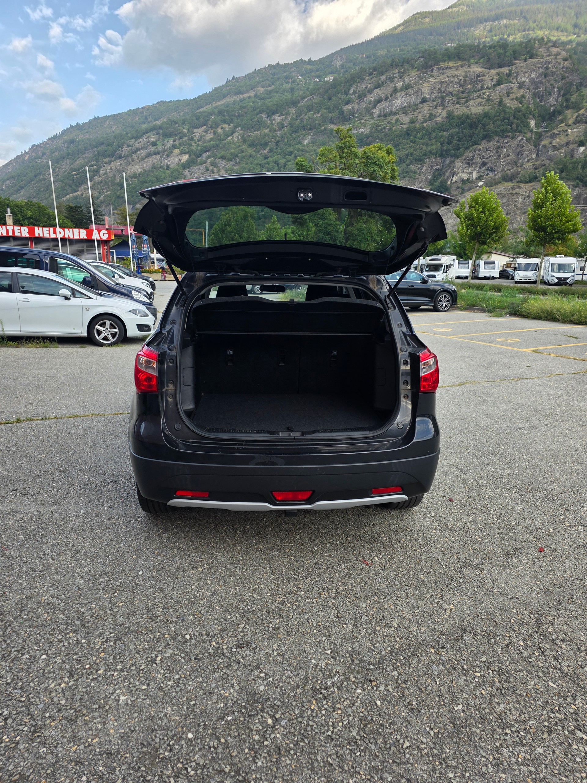 SUZUKI SX4 S-Cross 1.6 16V PizSulai 4WD CVT7-image-7