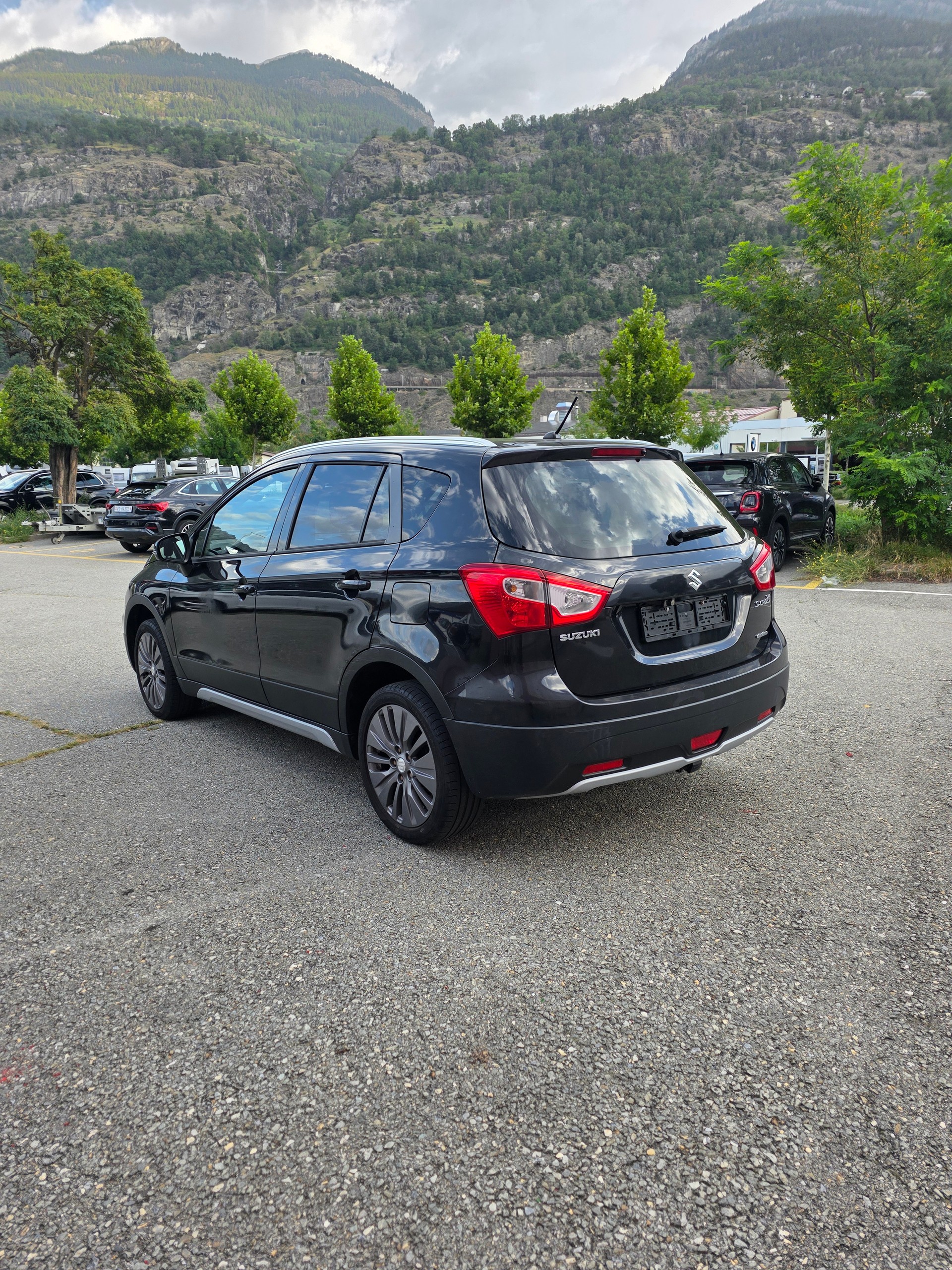 SUZUKI SX4 S-Cross 1.6 16V PizSulai 4WD CVT7-image-5