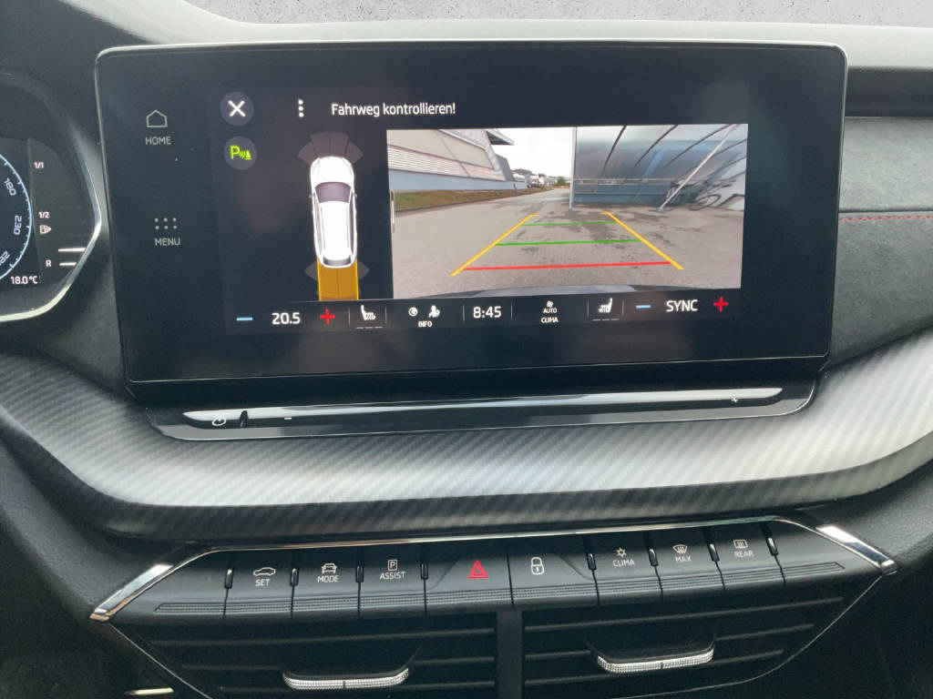 SKODA Octavia Combi 2.0 TSI RS DSG-image-12