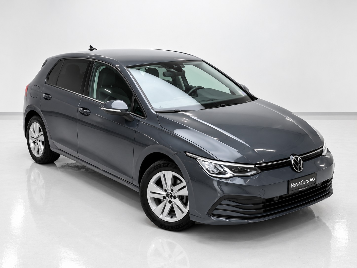 VW Golf 1.0 eTSI | CH | VOLLAUSSTATTUNG-image-7