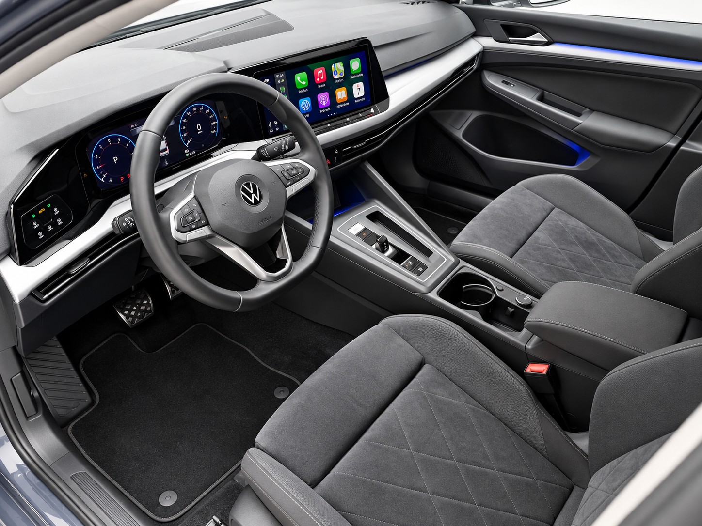 VW Golf 1.0 eTSI | CH | VOLLAUSSTATTUNG-image-12