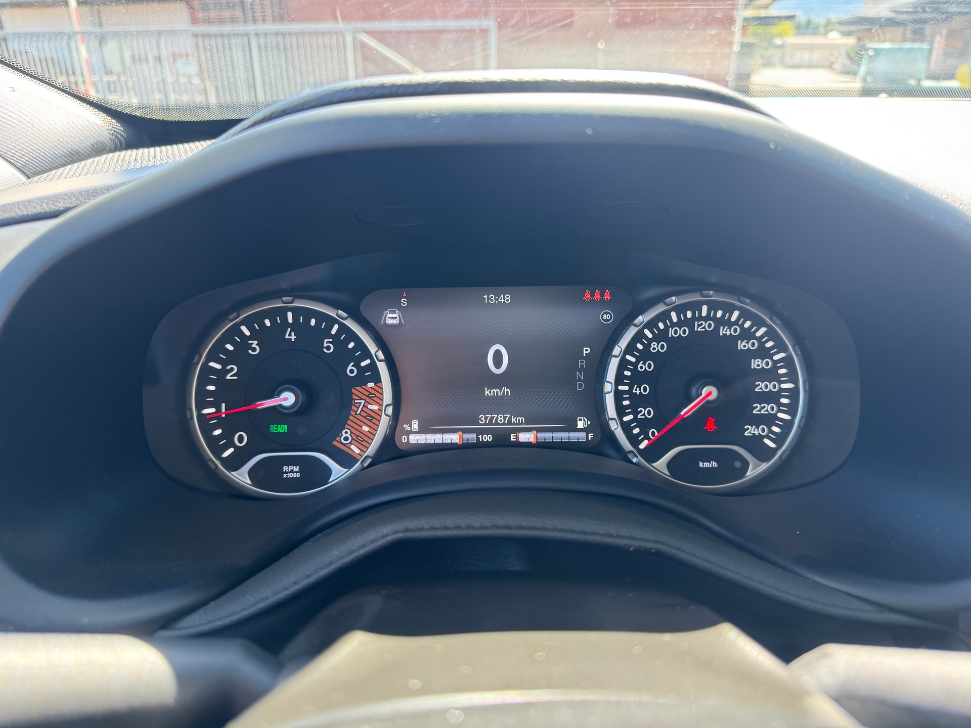 JEEP Renegade 1.5 MHEV Swiss Limited Sky-image-14