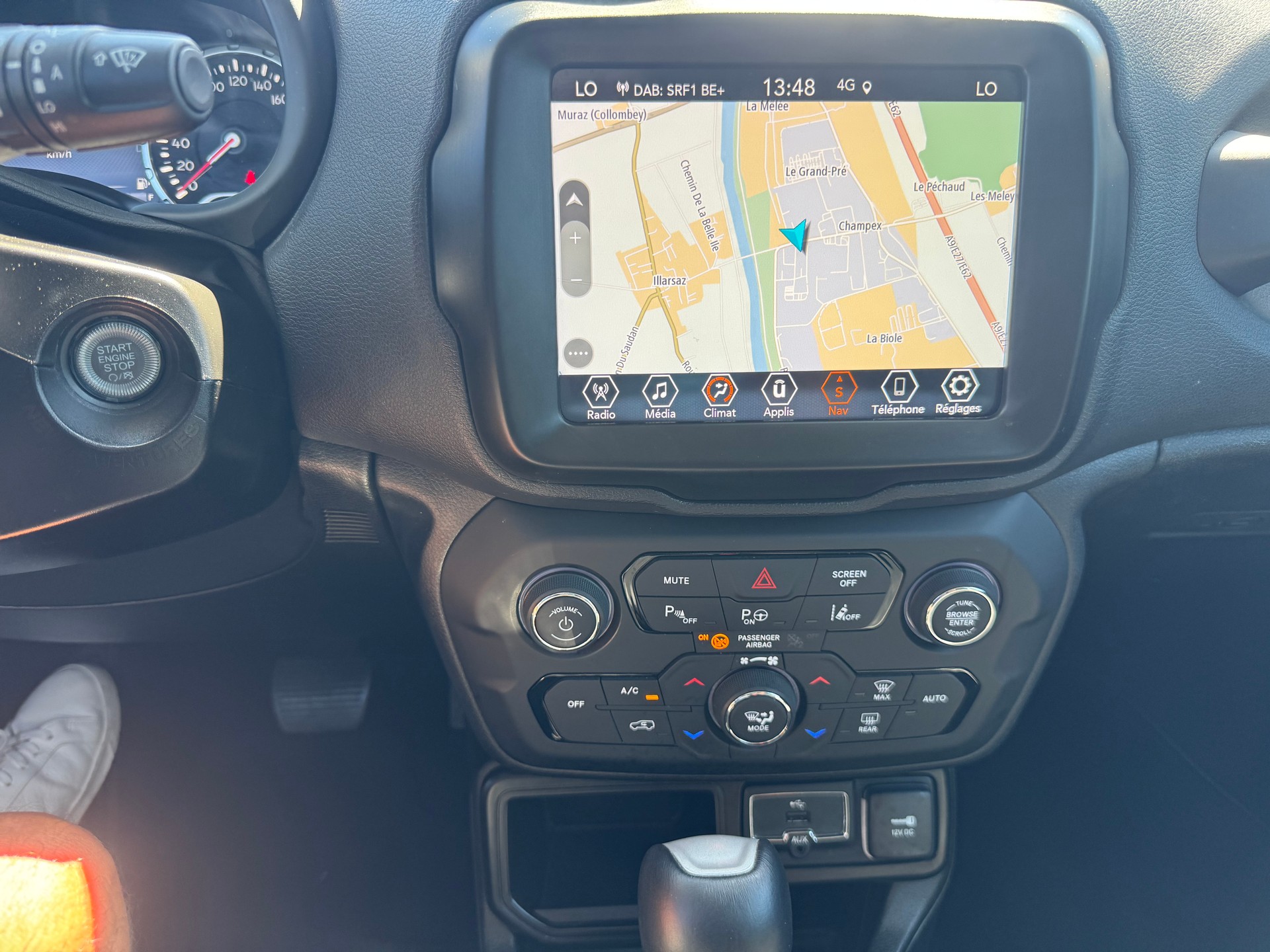 JEEP Renegade 1.5 MHEV Swiss Limited Sky-image-16