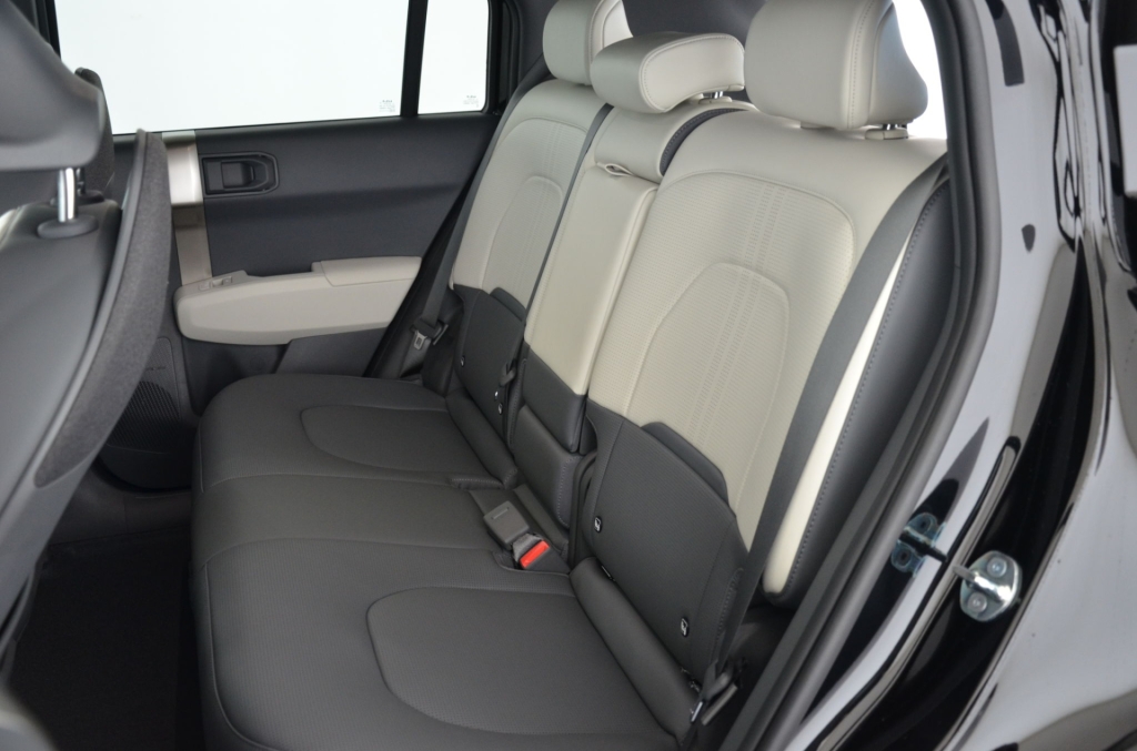 KIA EV3 81,4 kWh GT-Line 4x4-image-13