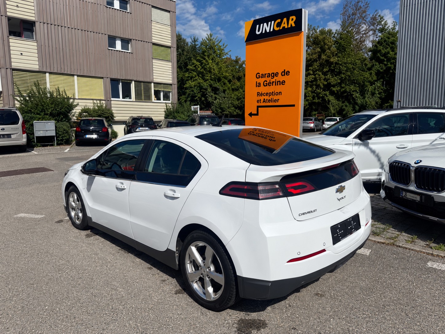 CHEVROLET VOLT-image-3