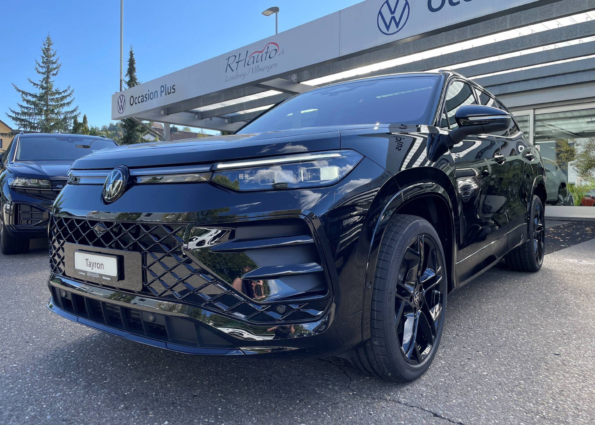 VW Tayron 2.0 TSI R-Line Plus DSG 4motion-image-0