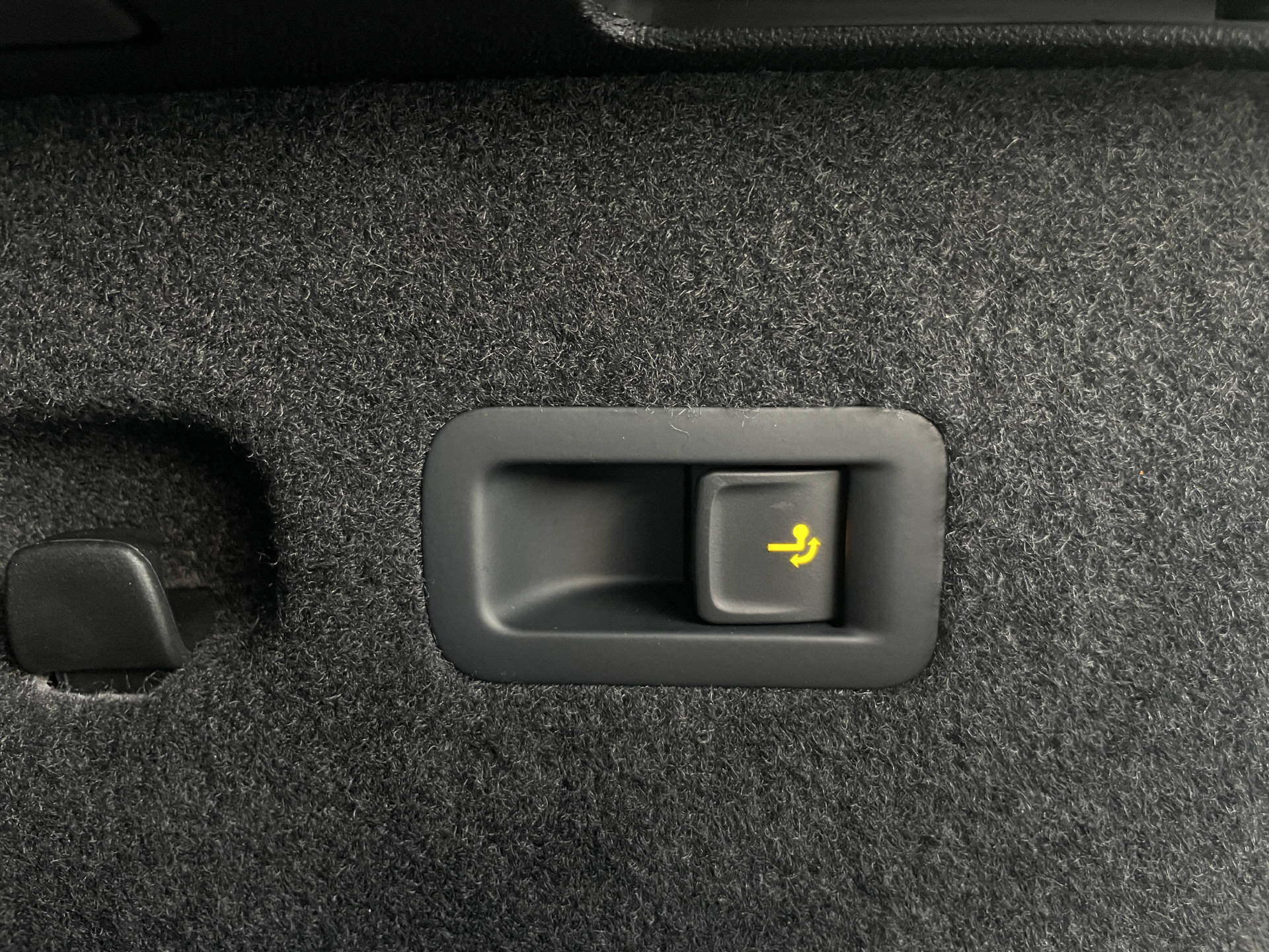 VW Tayron 2.0 TSI R-Line Plus DSG 4motion-image-27