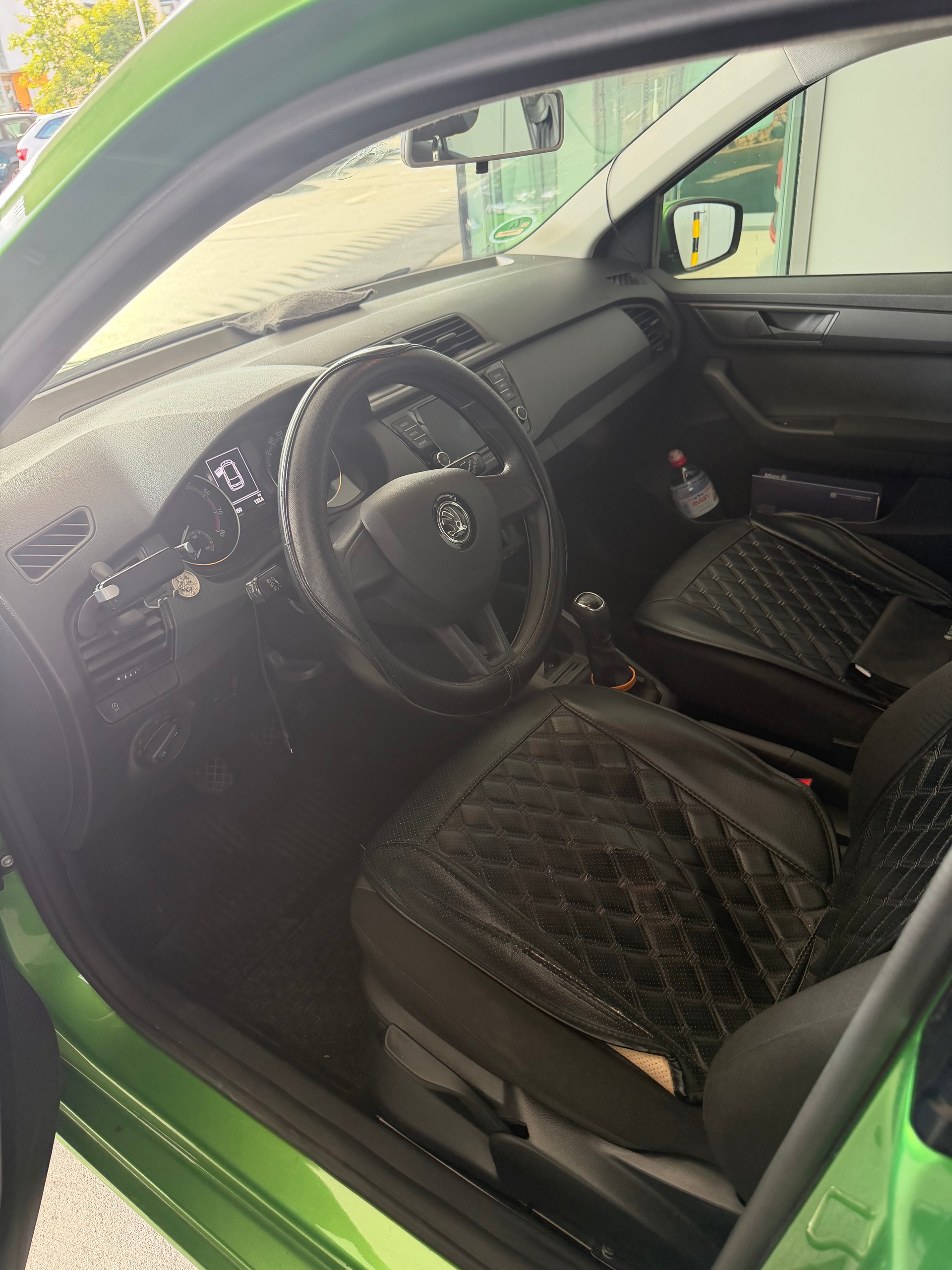 SKODA FABIA-image-2