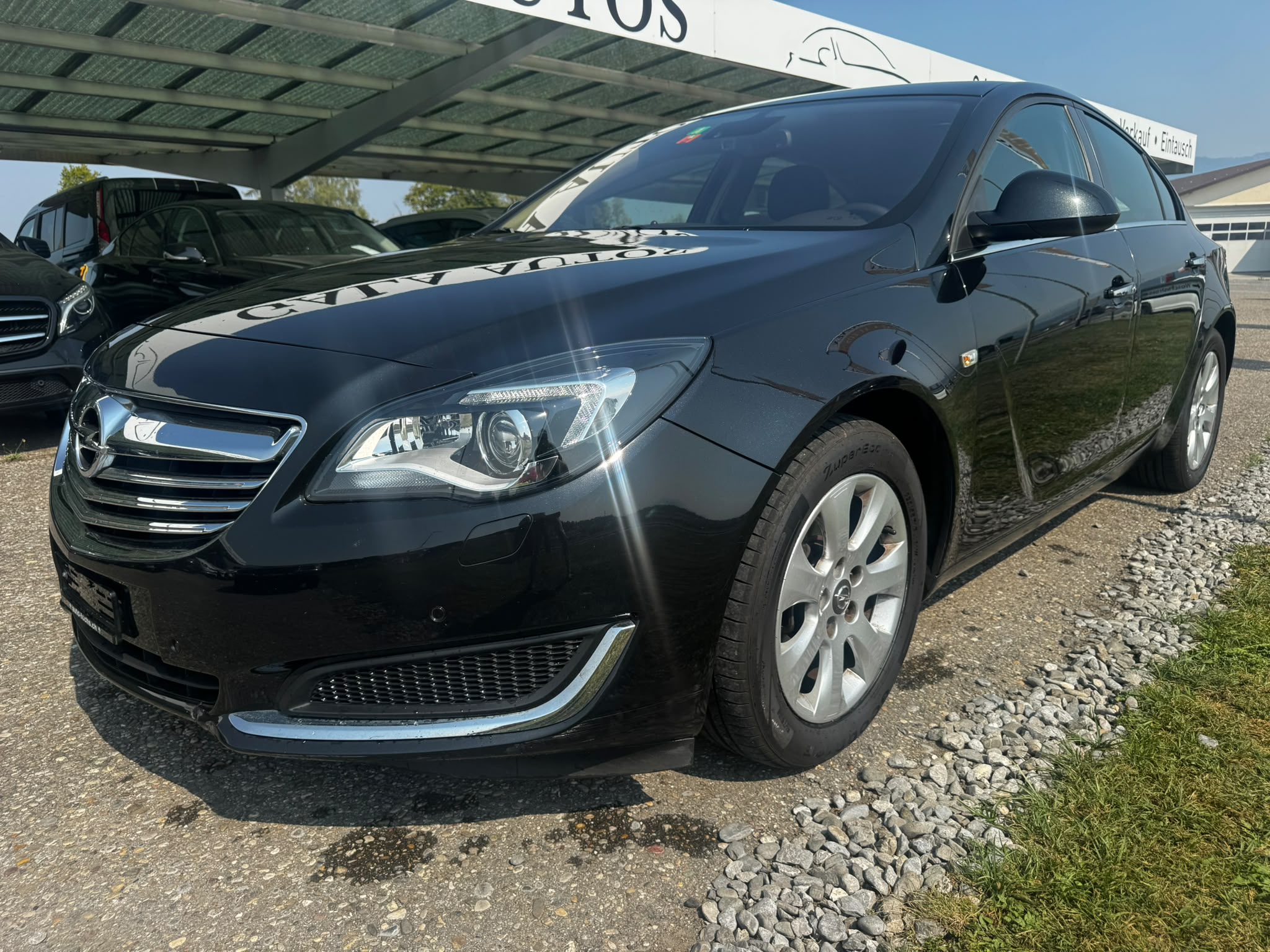 OPEL Insignia 1.6 Turbo Edition Automatic — slika 1