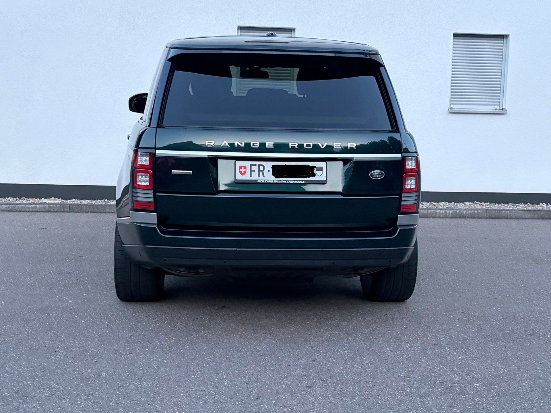 LAND ROVER Range Rover 4.4 SDV8 Autobiography Automatic-image-3