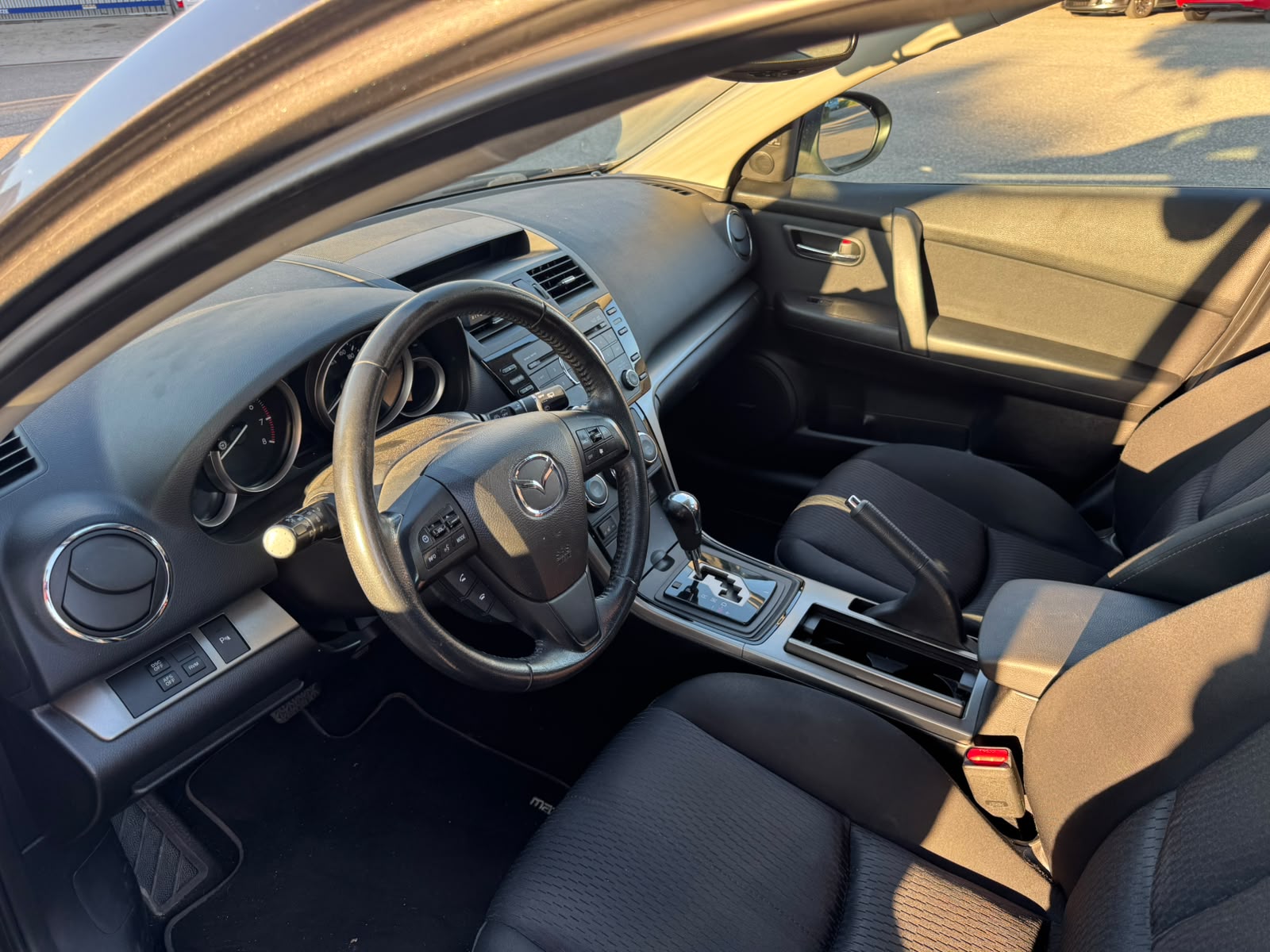 MAZDA 6 2.0 16V DISI Exclusive Activematic-image-10