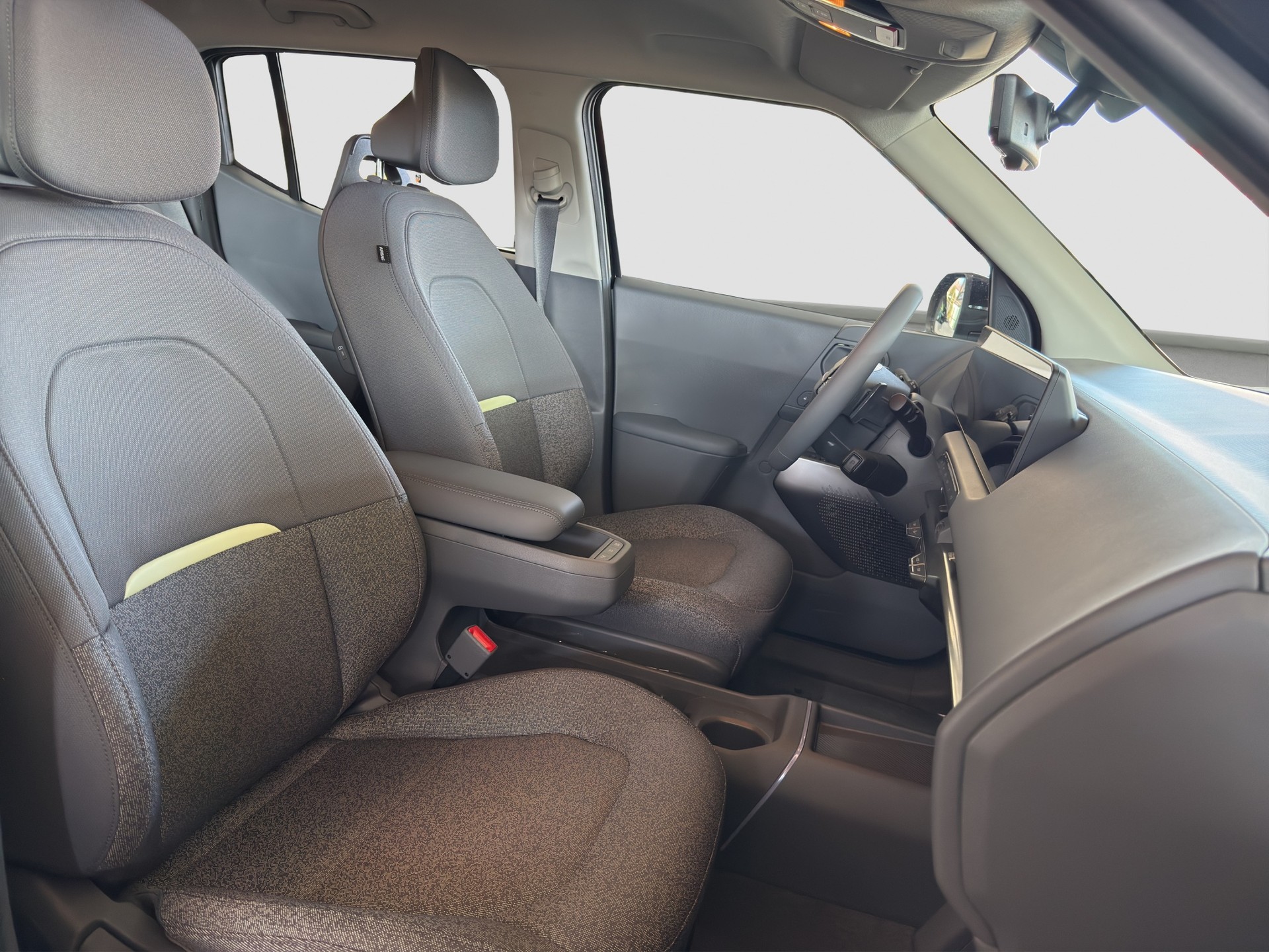 KIA EV2 61 kWh Air-image-9