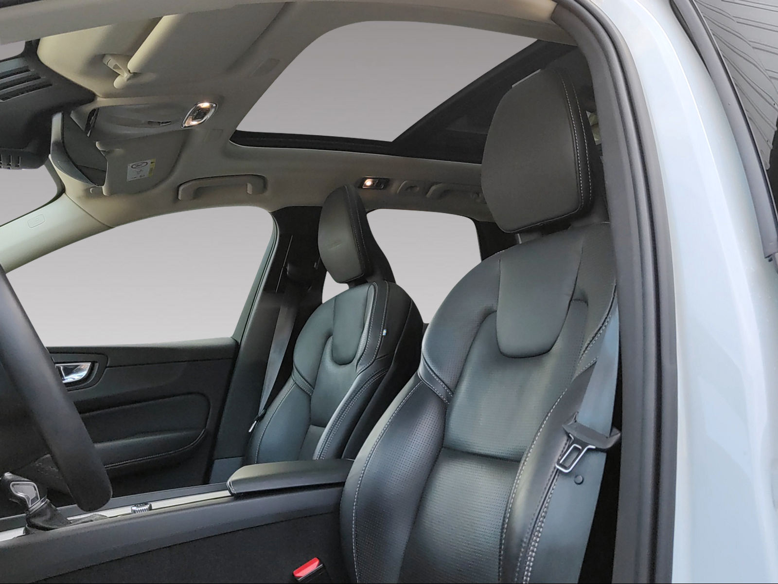 VOLVO XC60 2.0 T5 Inscription AWD-image-14