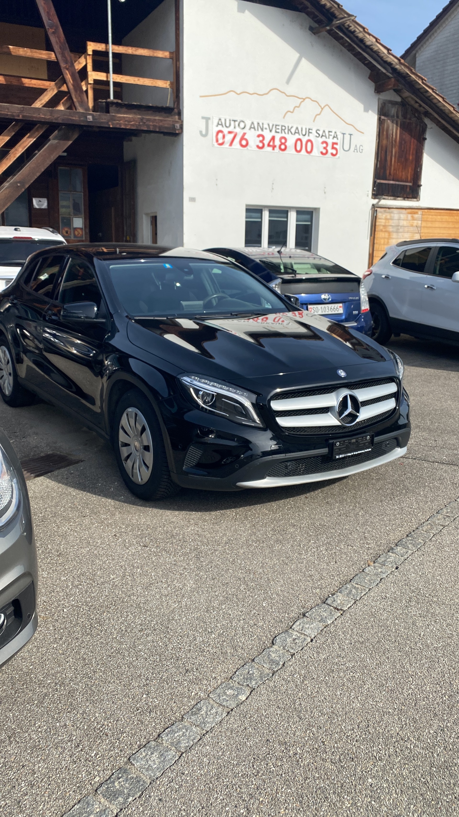 MERCEDES-BENZ GLA 200 CDI 4Matic 7G-DCT-image-0