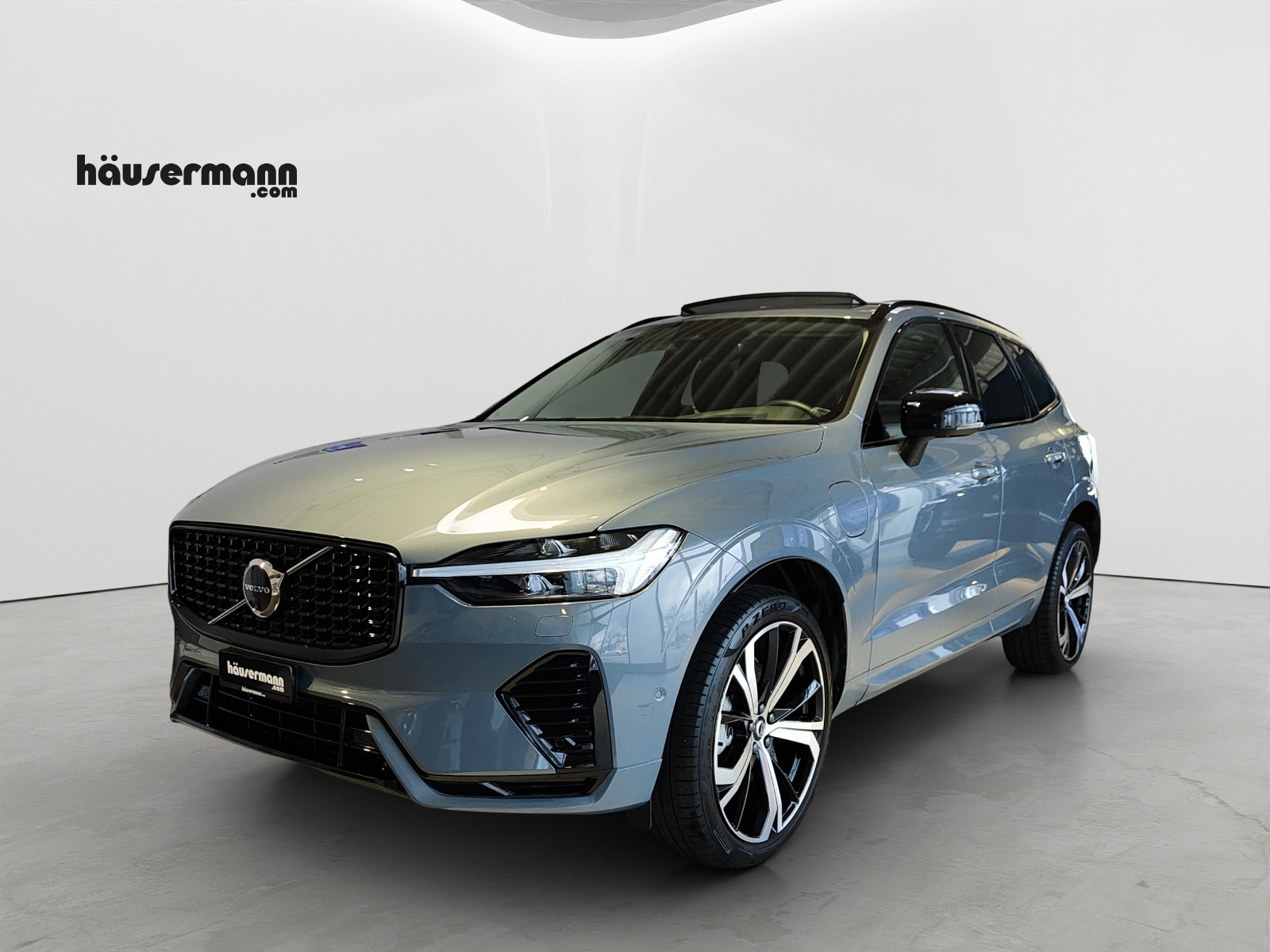 VOLVO XC60 2.0 T6 TE Ultimate Dark eAWD-image-0