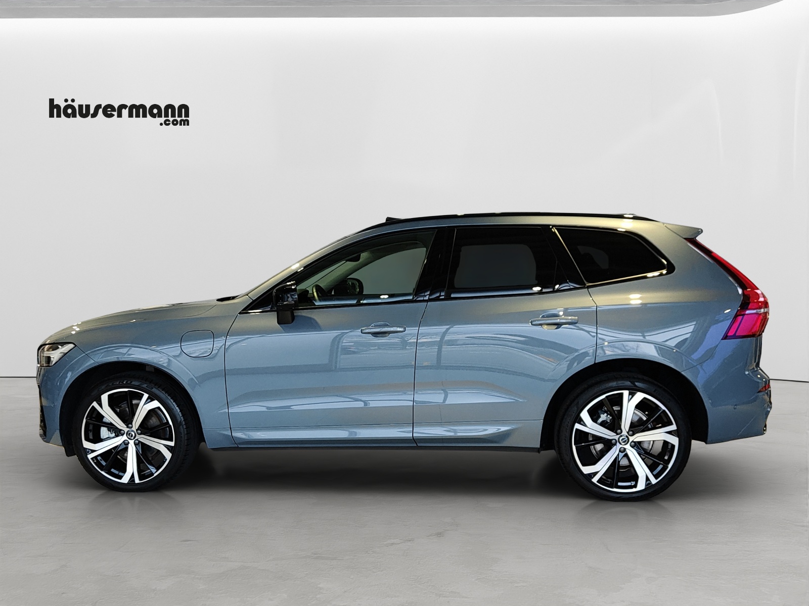 VOLVO XC60 2.0 T6 TE Ultimate Dark eAWD-image-2