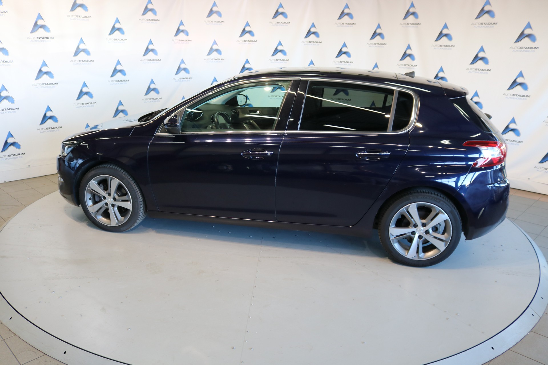 PEUGEOT 308 1.6 THP Allure-image-17