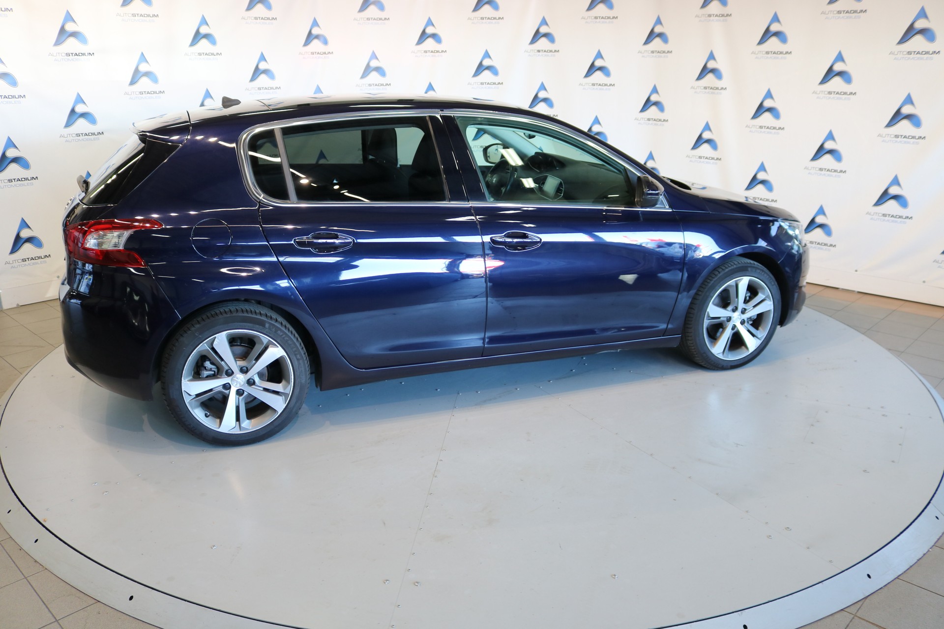 PEUGEOT 308 1.6 THP Allure-image-27
