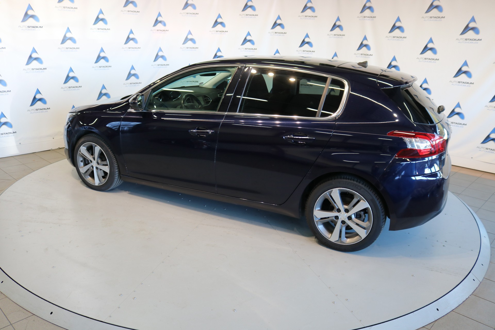 PEUGEOT 308 1.6 THP Allure-image-18