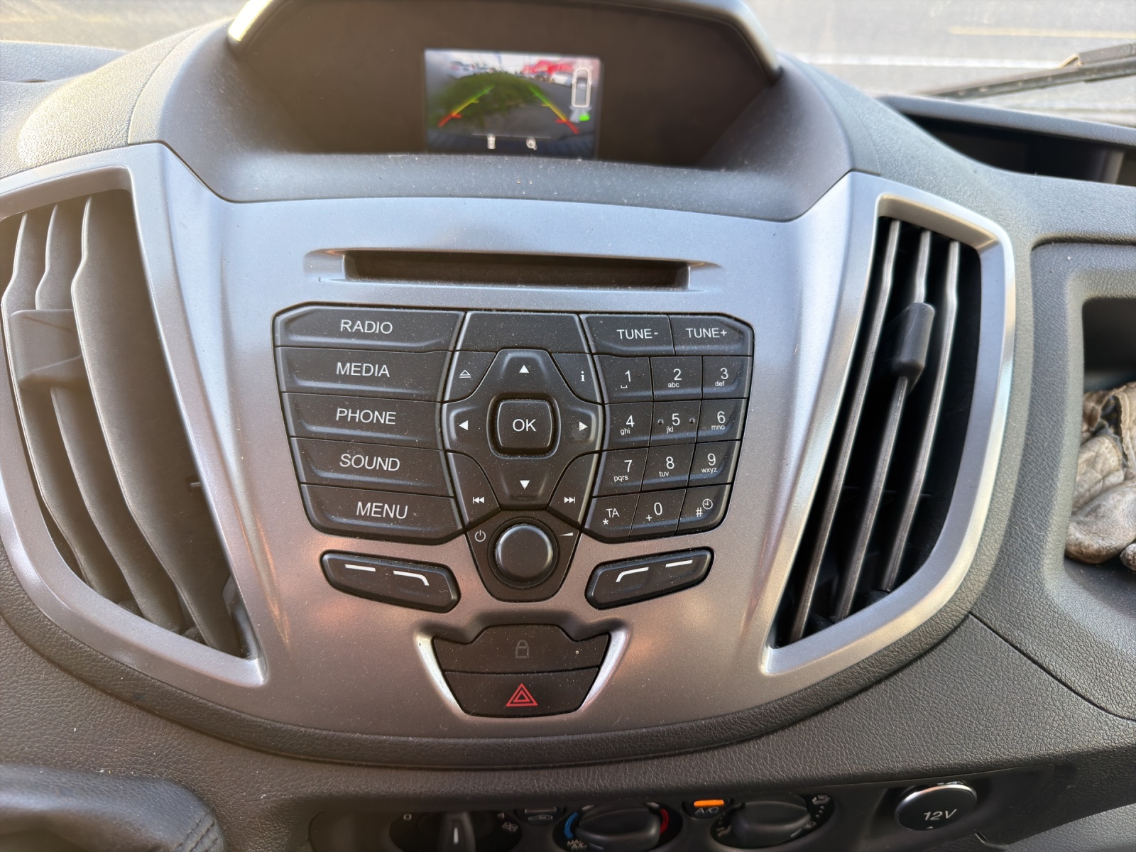 FORD Transit Van 350 L4H3 2.0 TDCi 130 Trend-image-13