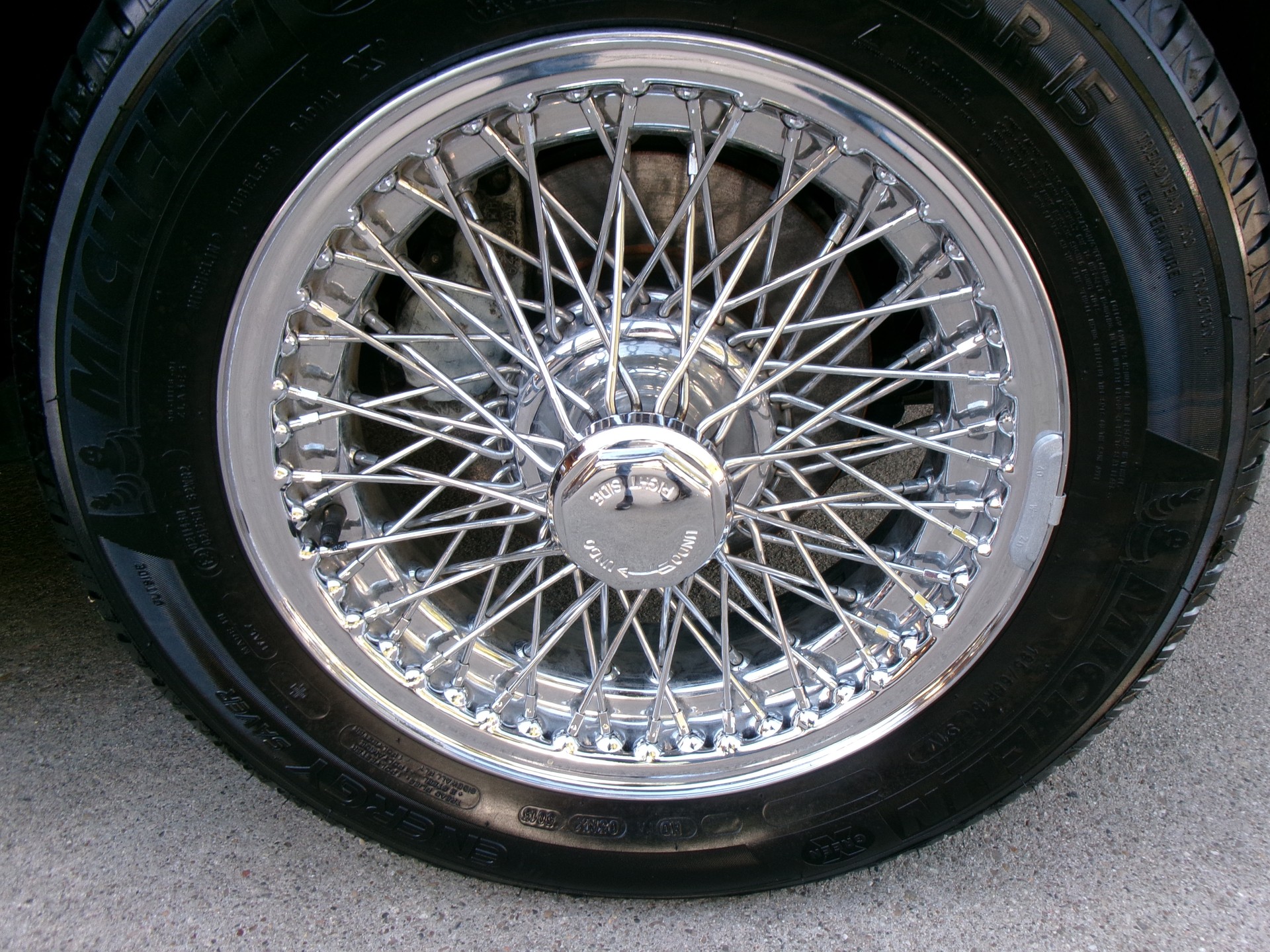 TRIUMPH TR6-image-8