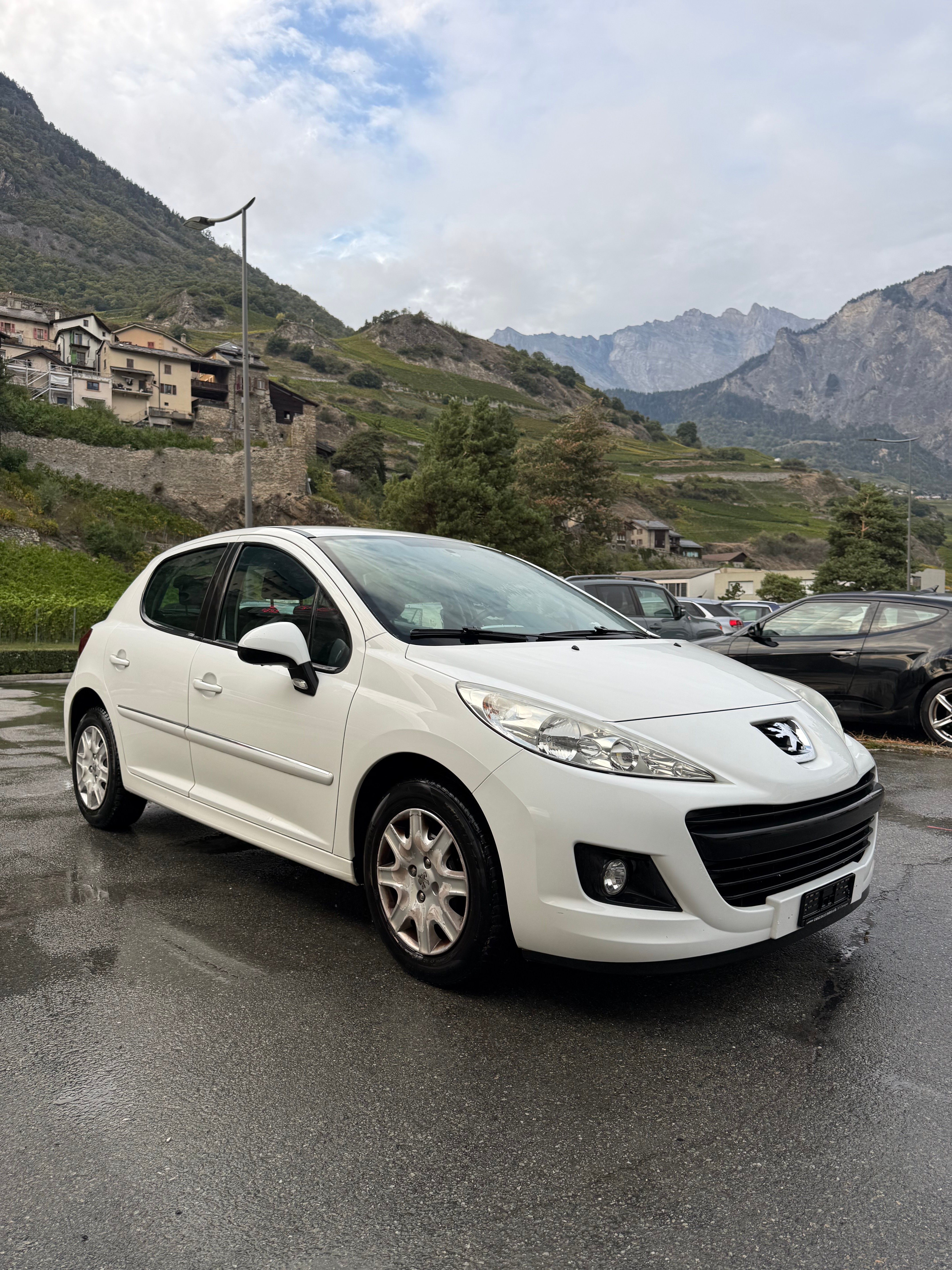 Car photo