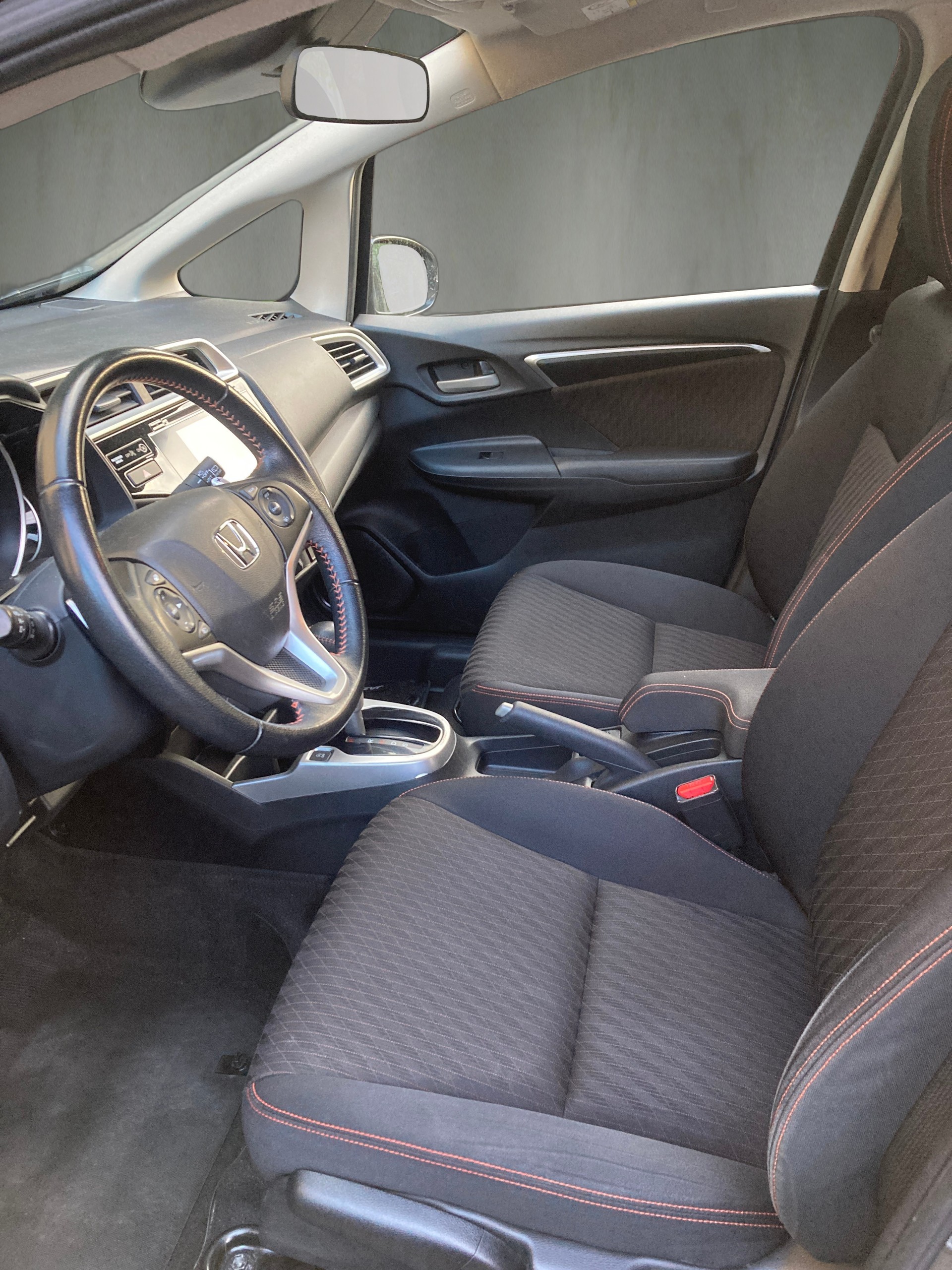 HONDA Jazz 1.5i-VTEC Dynamic CVT-image-9