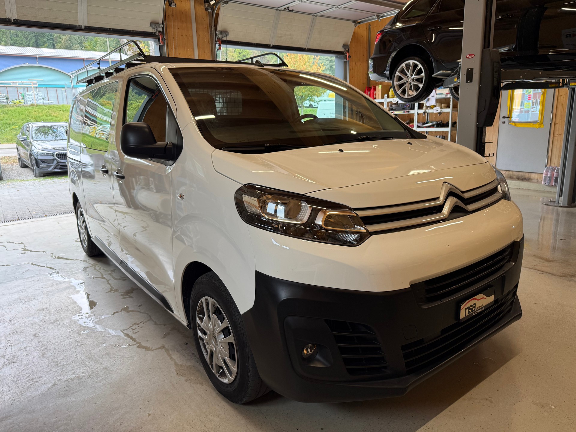 CITROEN Jumpy 2.0 BlueHDi 140 M Club EAT8-image-2