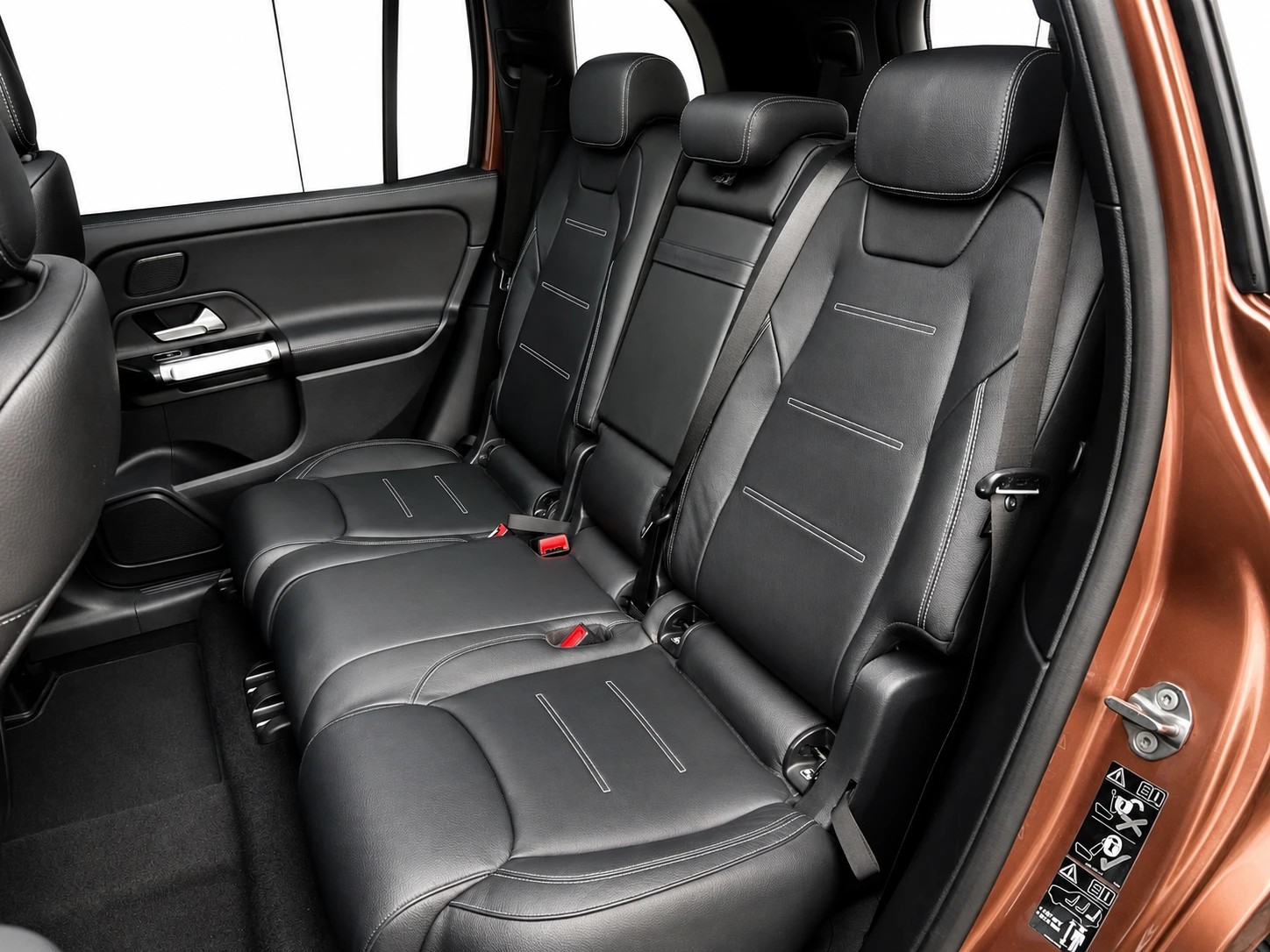 MERCEDES-BENZ GLB 35 AMG 4matic * 7 Sitze * CH FAHRZEUG *-image-9