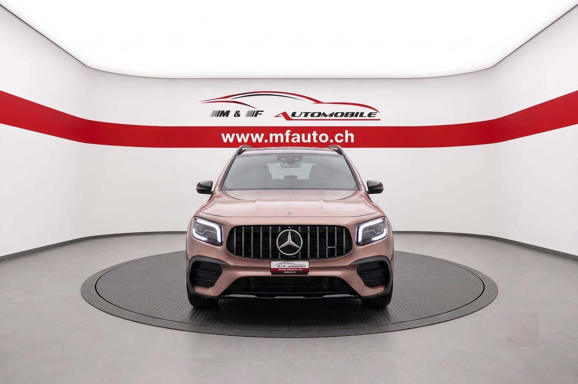 MERCEDES-BENZ GLB 35 AMG 4matic * 7 Sitze * CH FAHRZEUG *-image-1