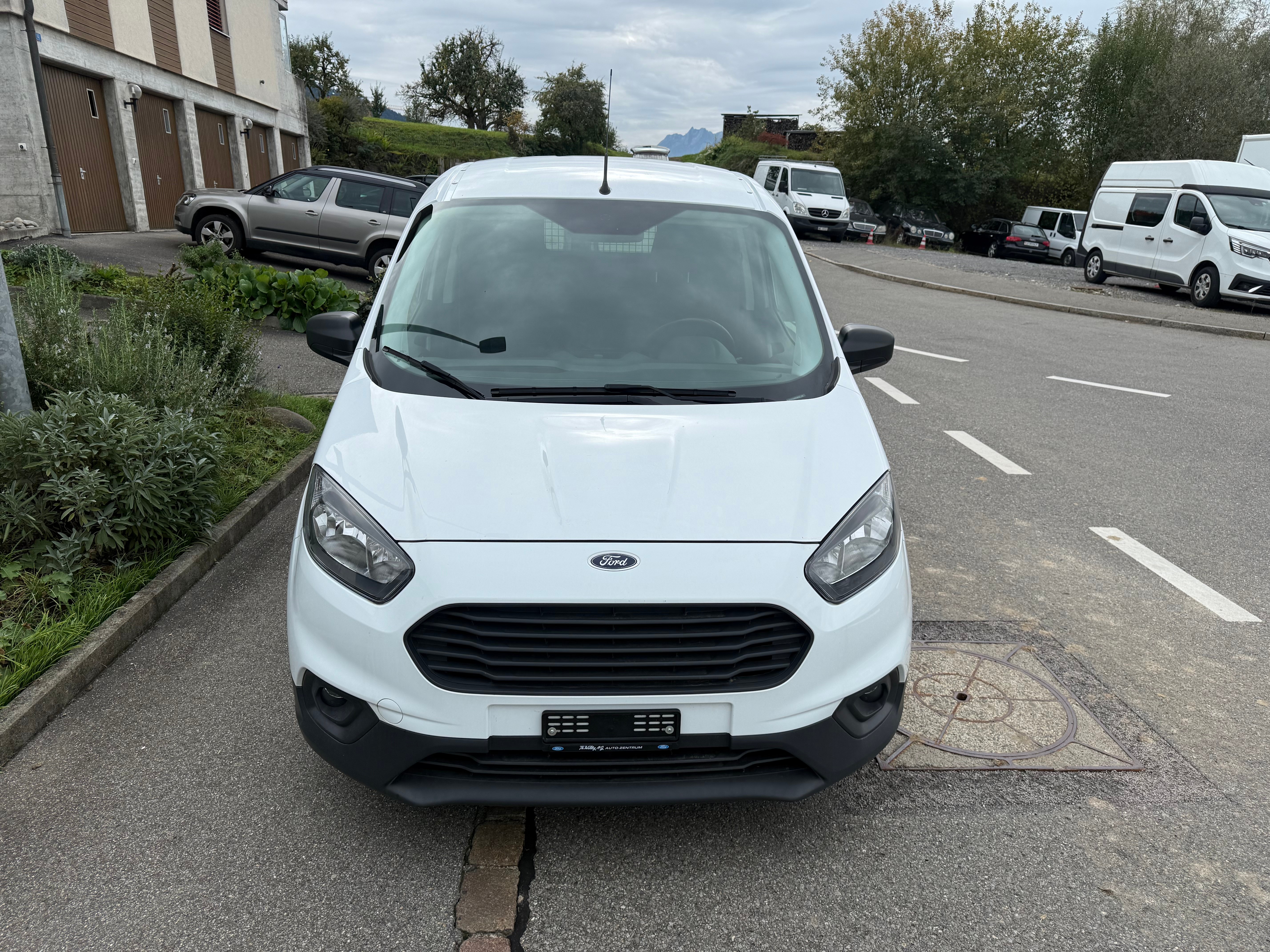 Car photo