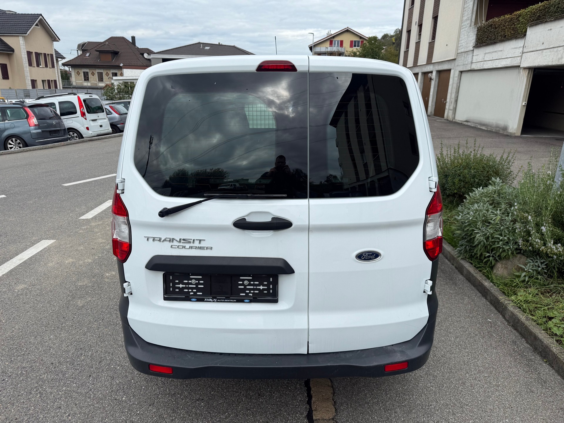 FORD Transit Courier Van 1.5 TDCi Trend-image-5
