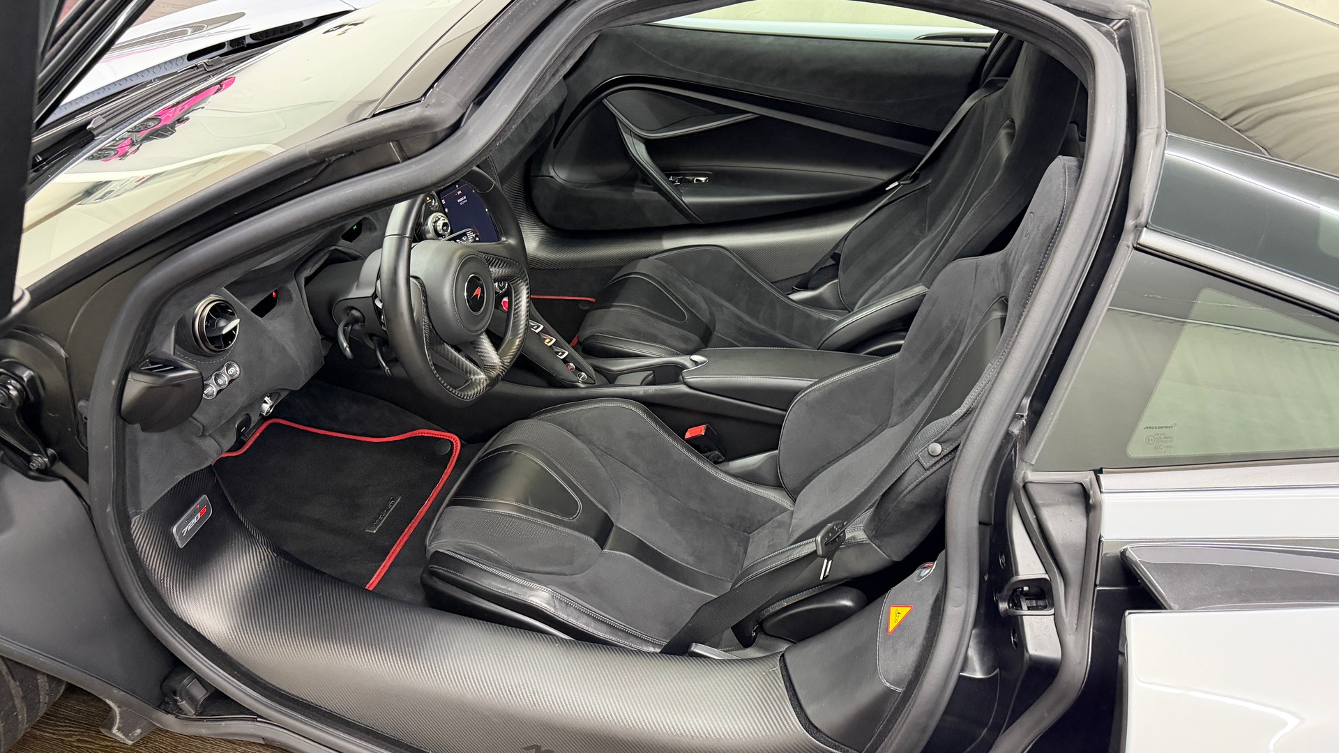 McLAREN 720S Coupé Performance 4.0 V8 SSG-image-8