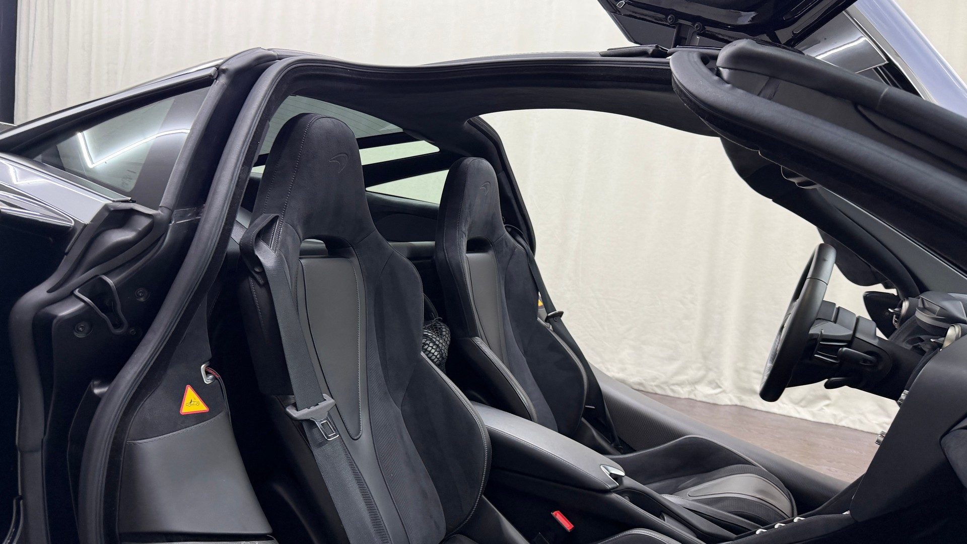 McLAREN 720S Coupé Performance 4.0 V8 SSG-image-11