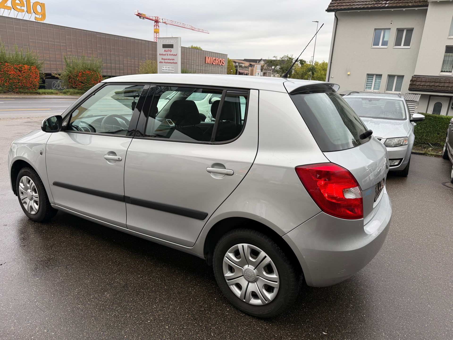 SKODA Fabia 1.2 Entry-image-4