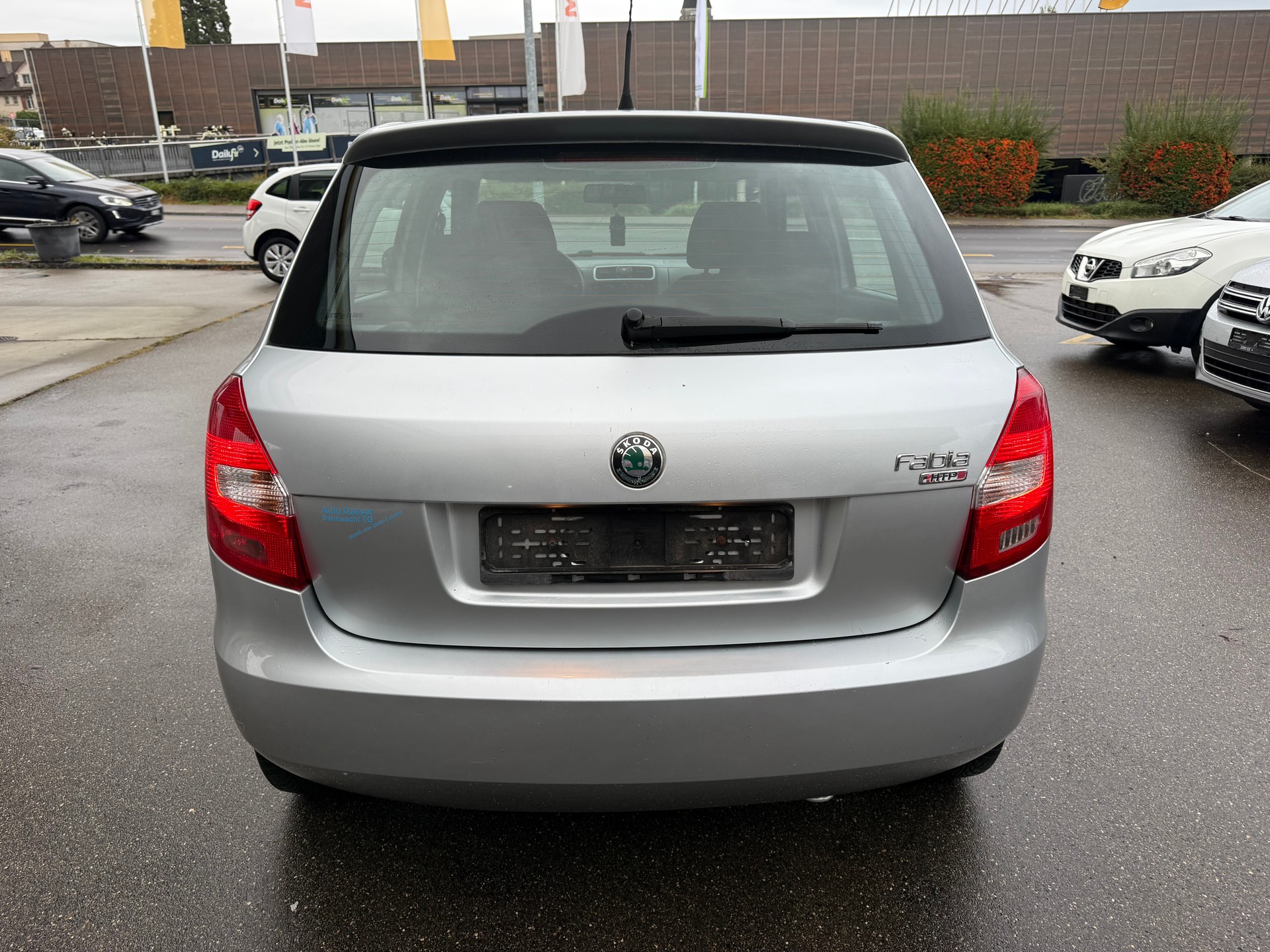 SKODA Fabia 1.2 Entry-image-3