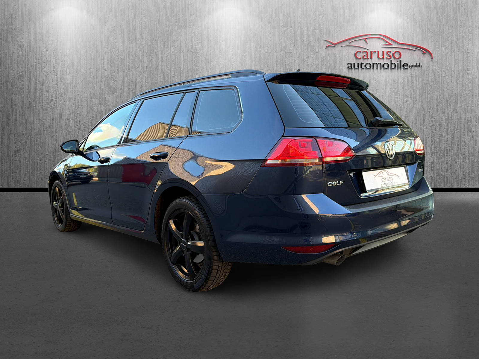 VW Golf Variant 1.6 TDI Comfortline DSG-image-5
